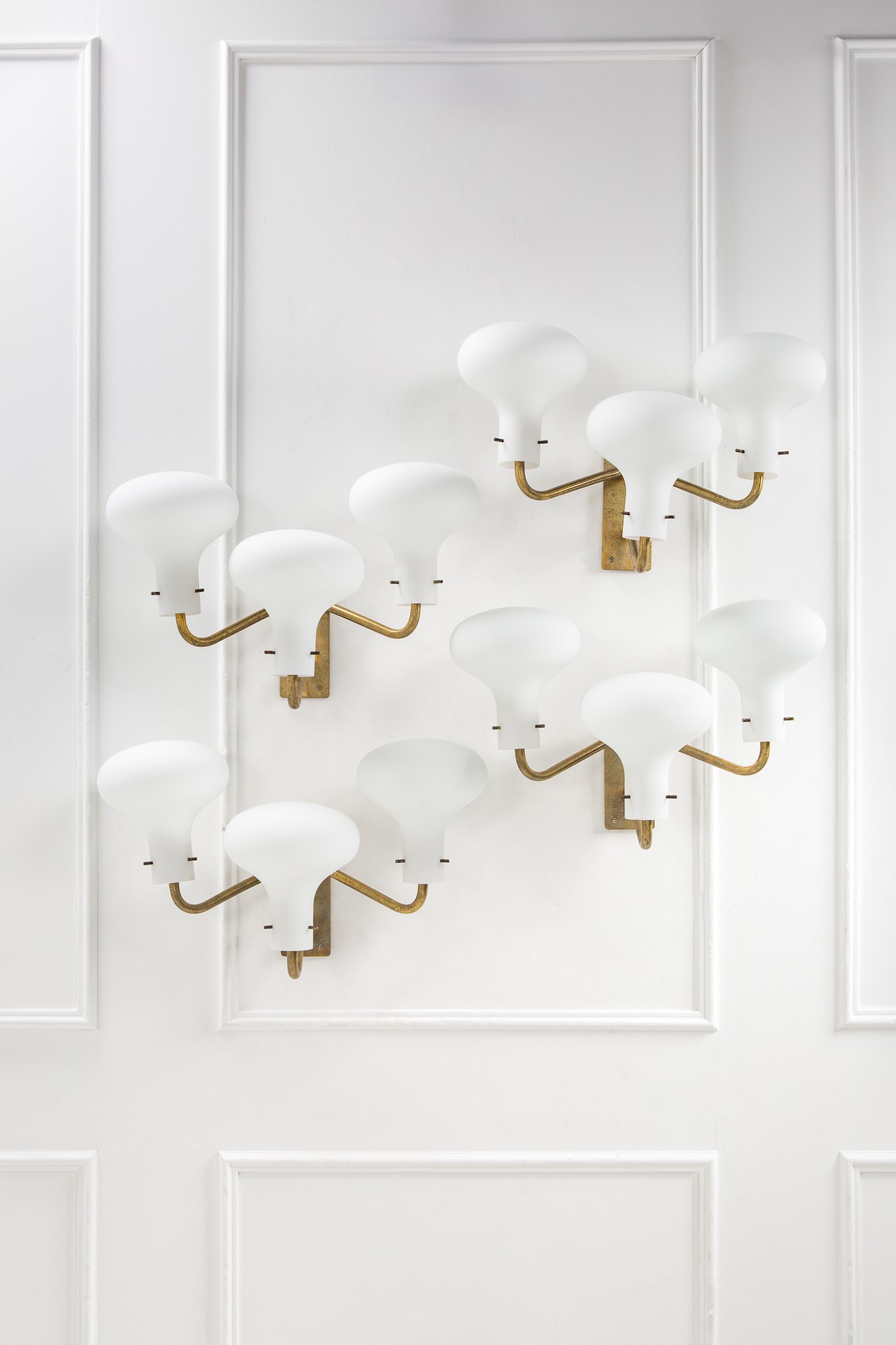 Quattro lampade da parete mod. Lp12 b "Galleria"