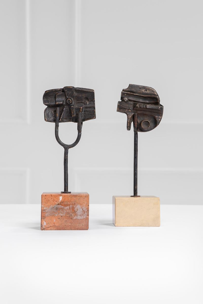 Due piccole sculture