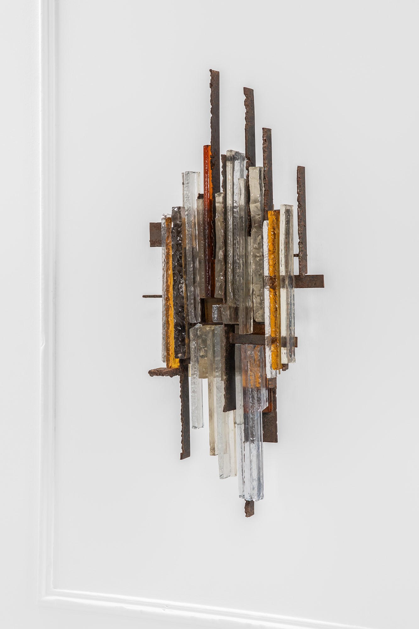 Grande lampada da parete