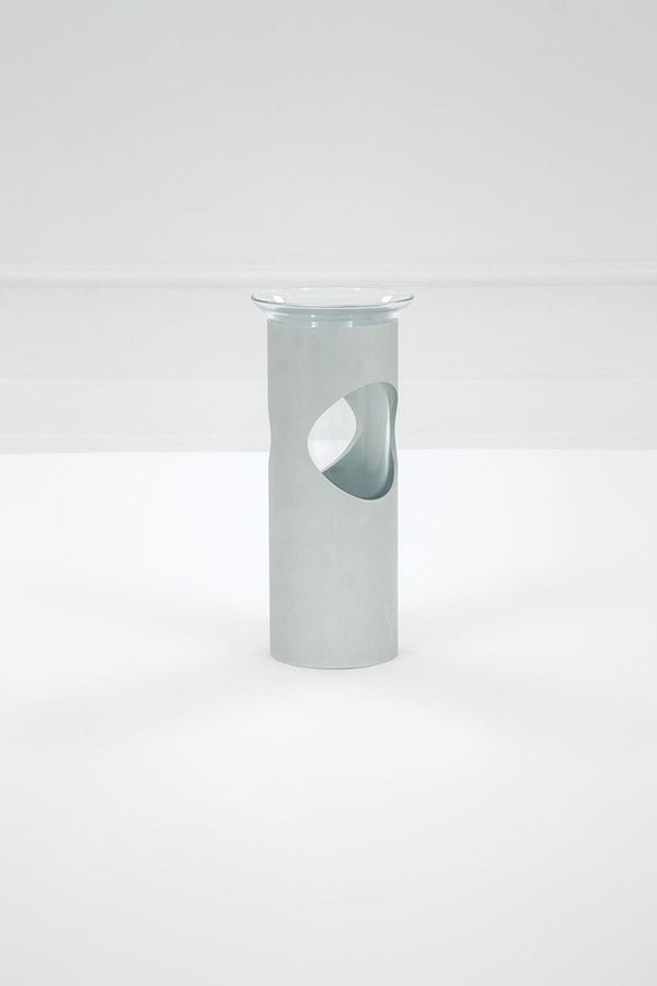 Enzo Mari : Vaso mod. Camicia
Alluminio,   - Asta Design - Incanto Casa d'Aste e Galleria