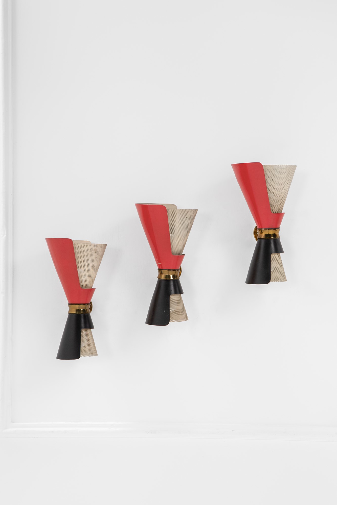 Tre lampade da parete