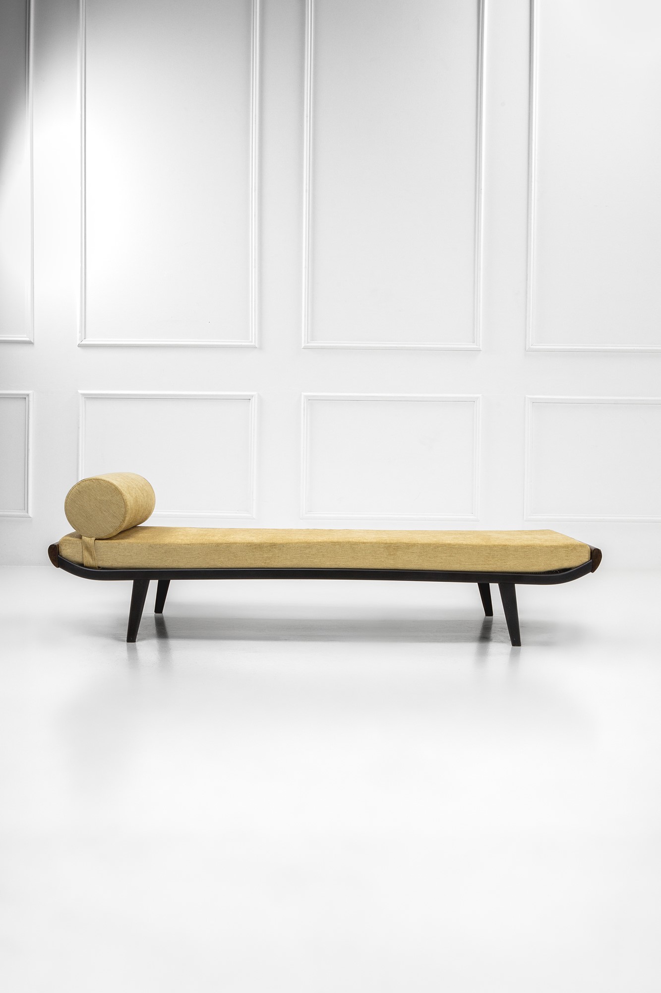 Day-bed mod. Cleopatra