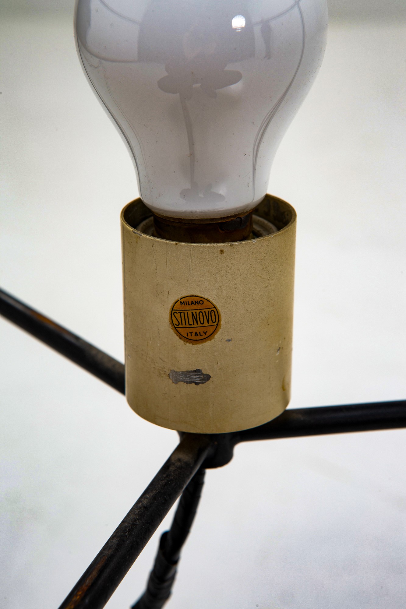 Lampada da terra a tre piedi