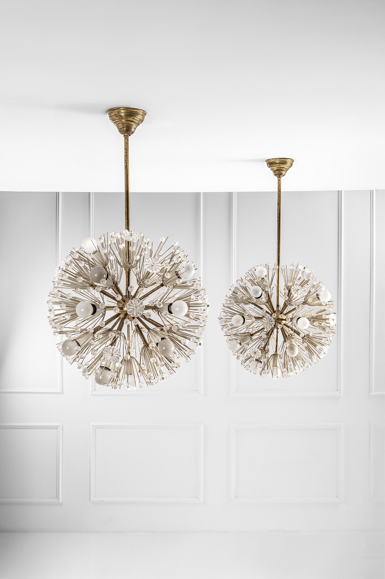 Emil Stejnar - Due Lampadari Mod. Snowball