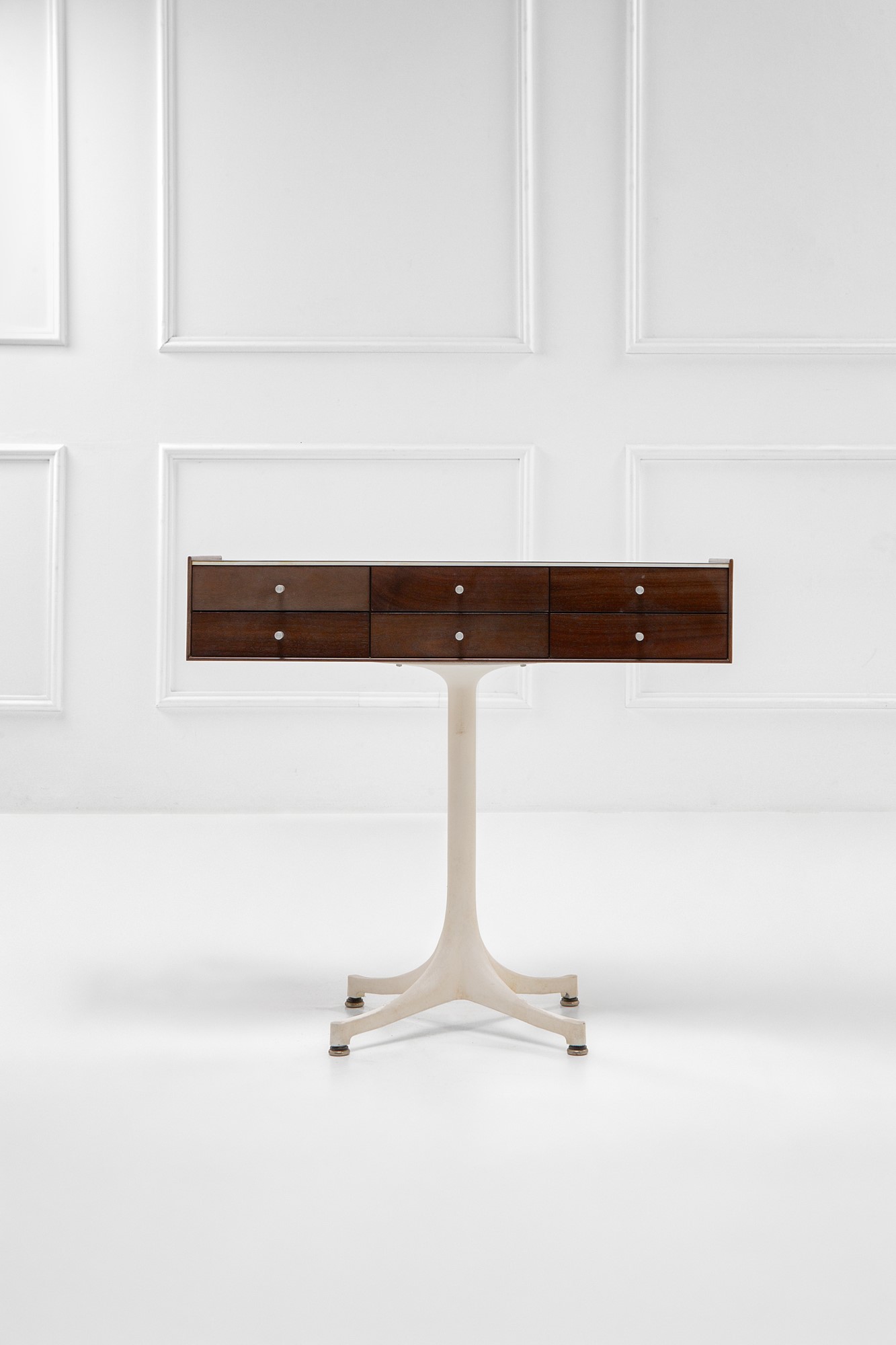 Piccola cassettiera mod. 1512