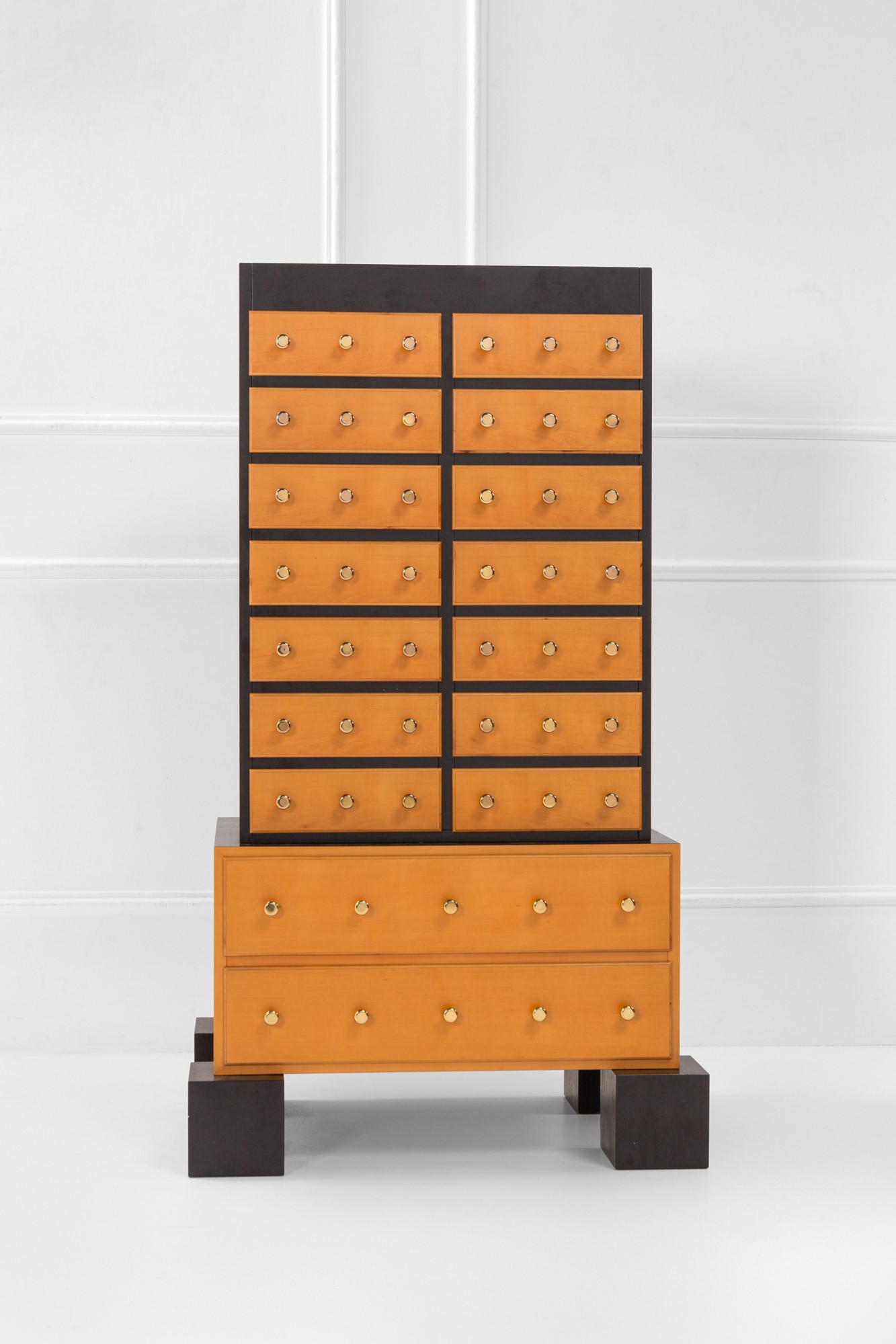 Ettore Sottsass - Mobile con Cassetti Mod. Mombasa