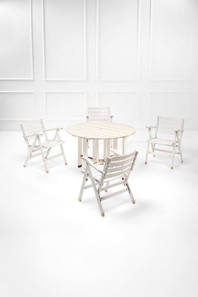 Quattro Poltroncine e un Tavolo Mod. Garden