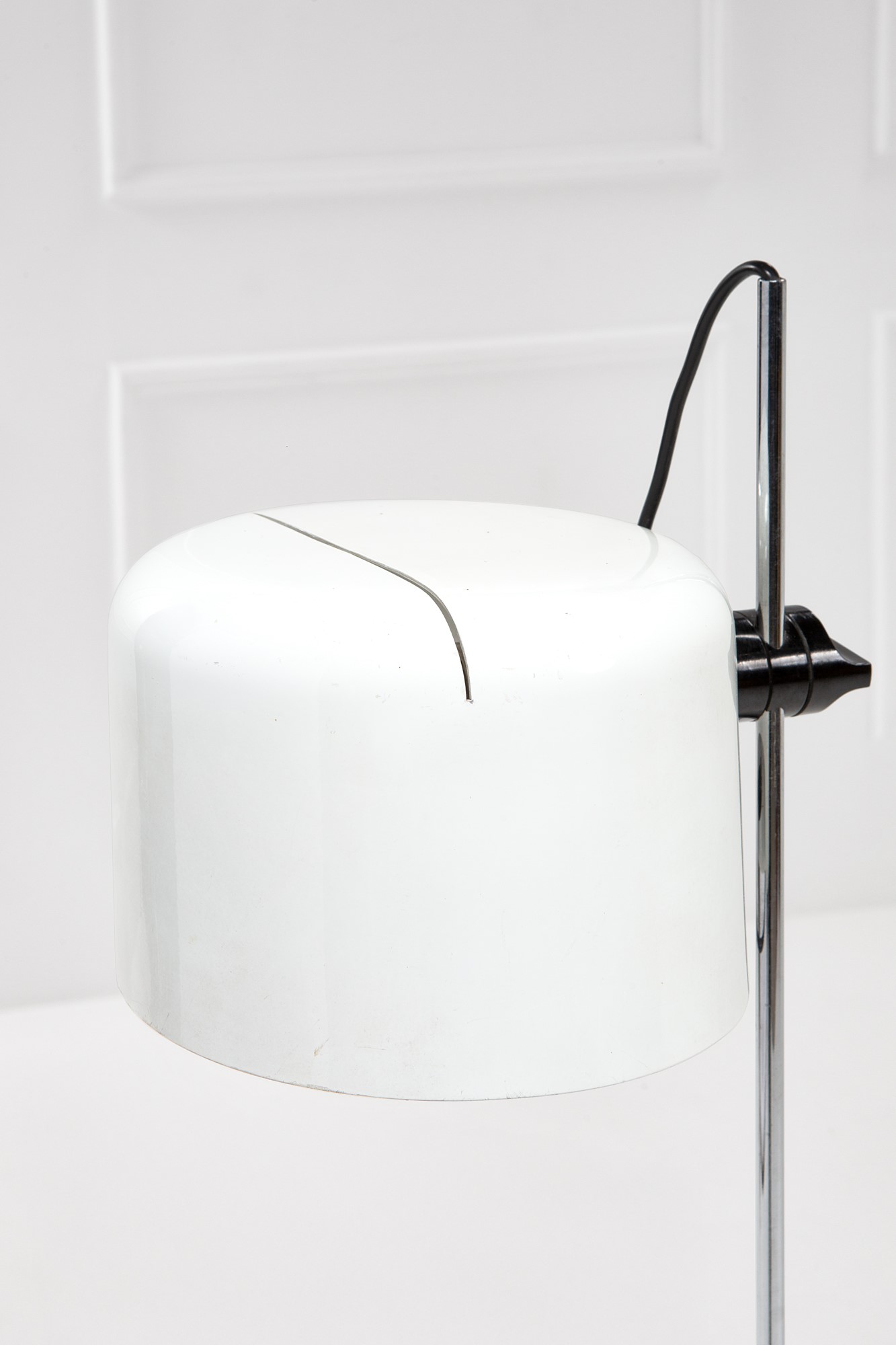Joe Colombo - Lampada da Terra Mod. 3321 Coupe'