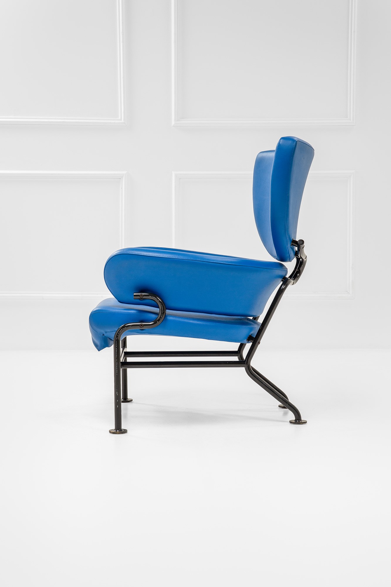 Poltrona mod. PL 19 detta Tre pezzi