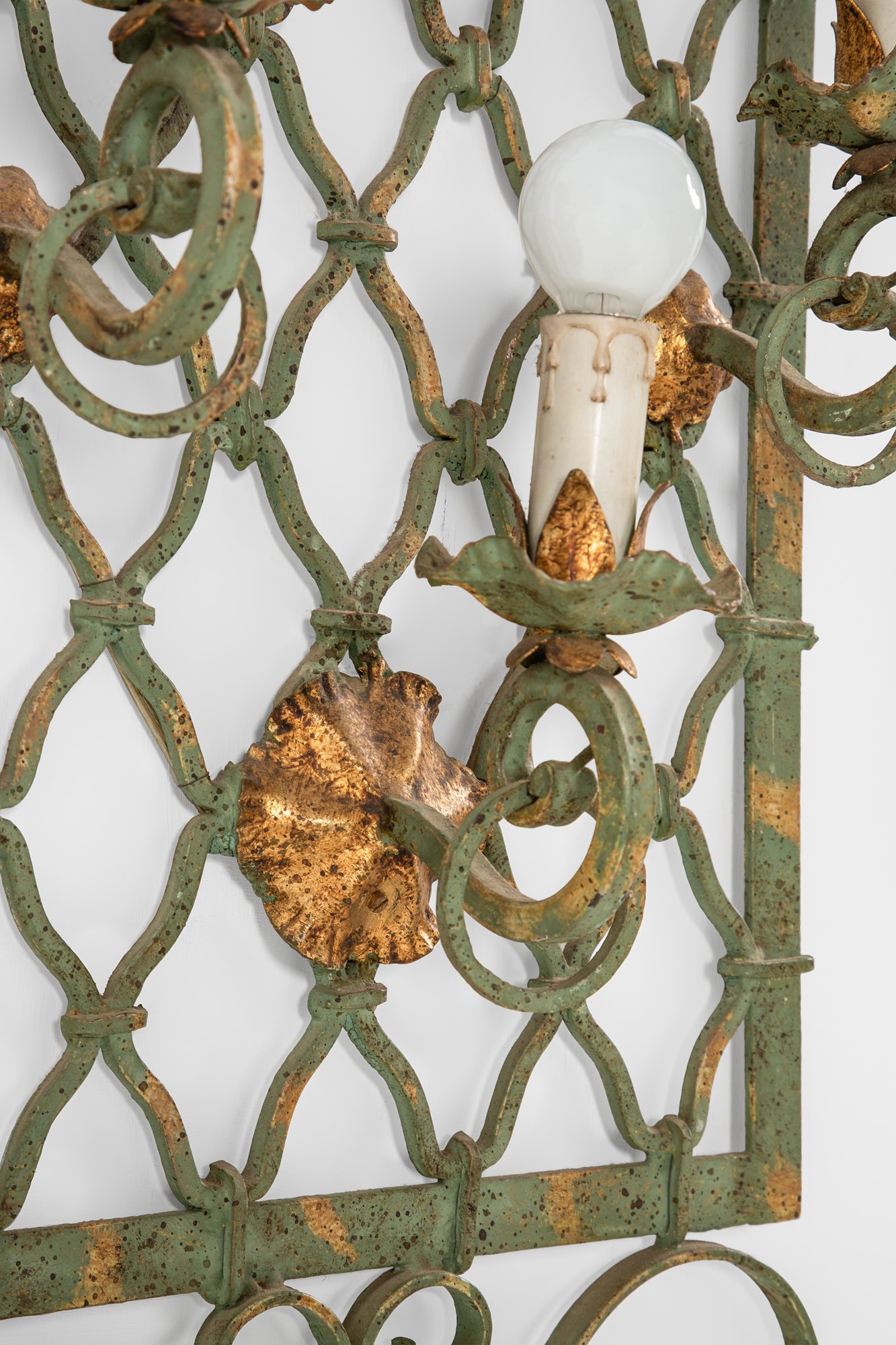 Due lampade da parete