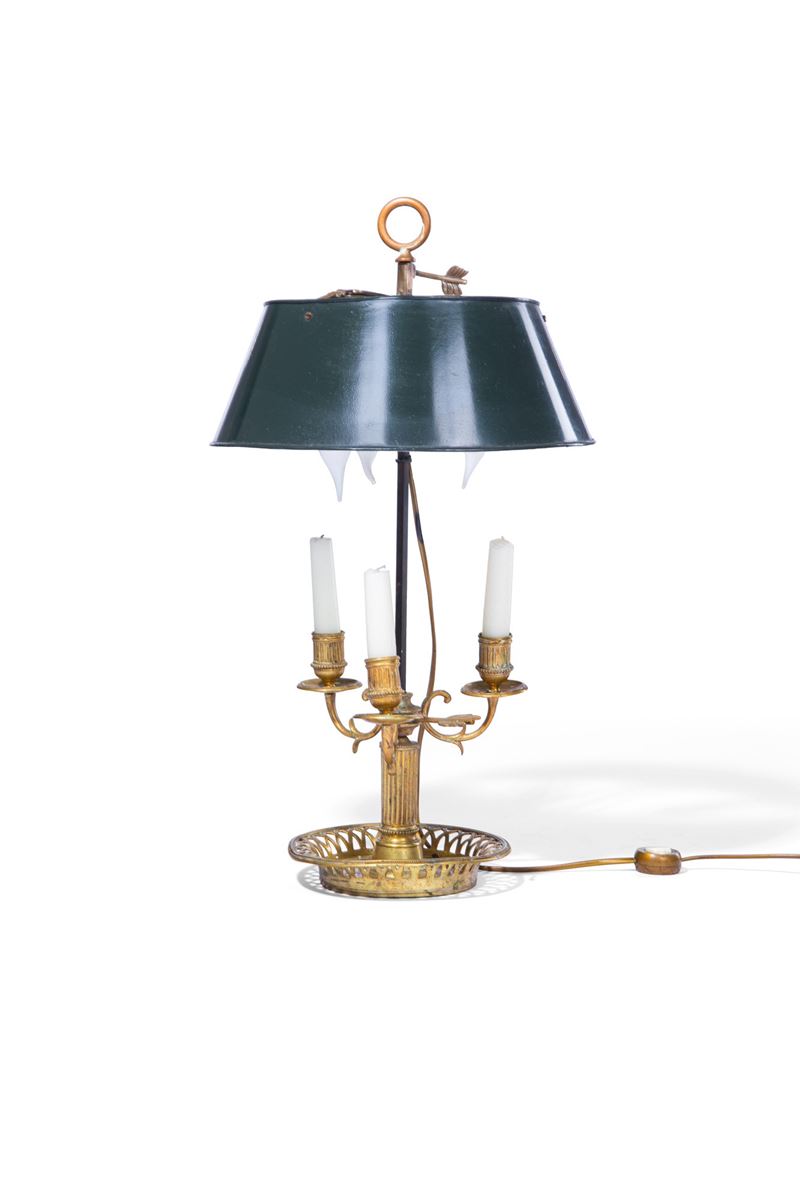 Lampada Bouillotte in stile