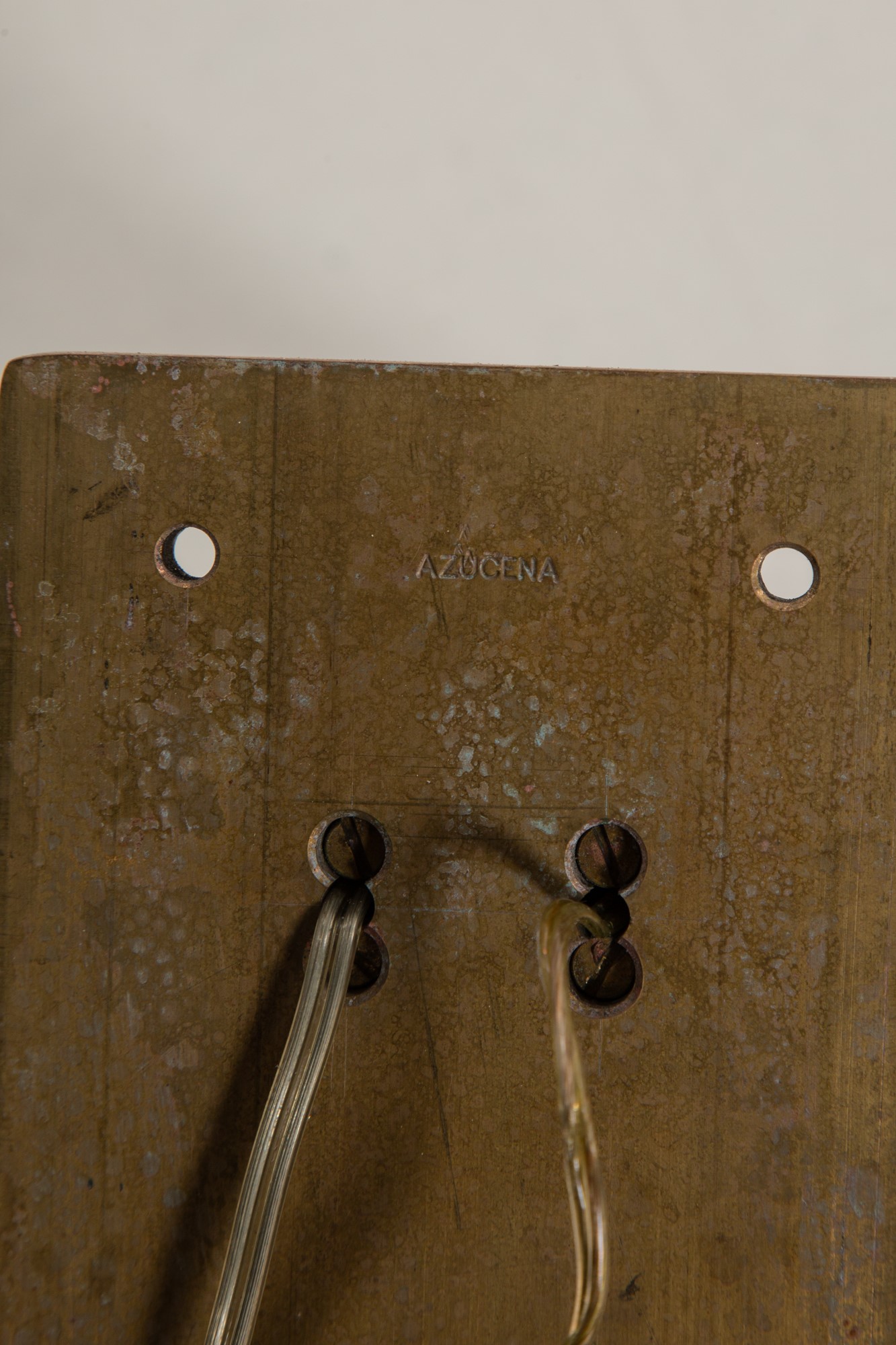 Quattro lampade da parete a tre luci della serie Lp 12