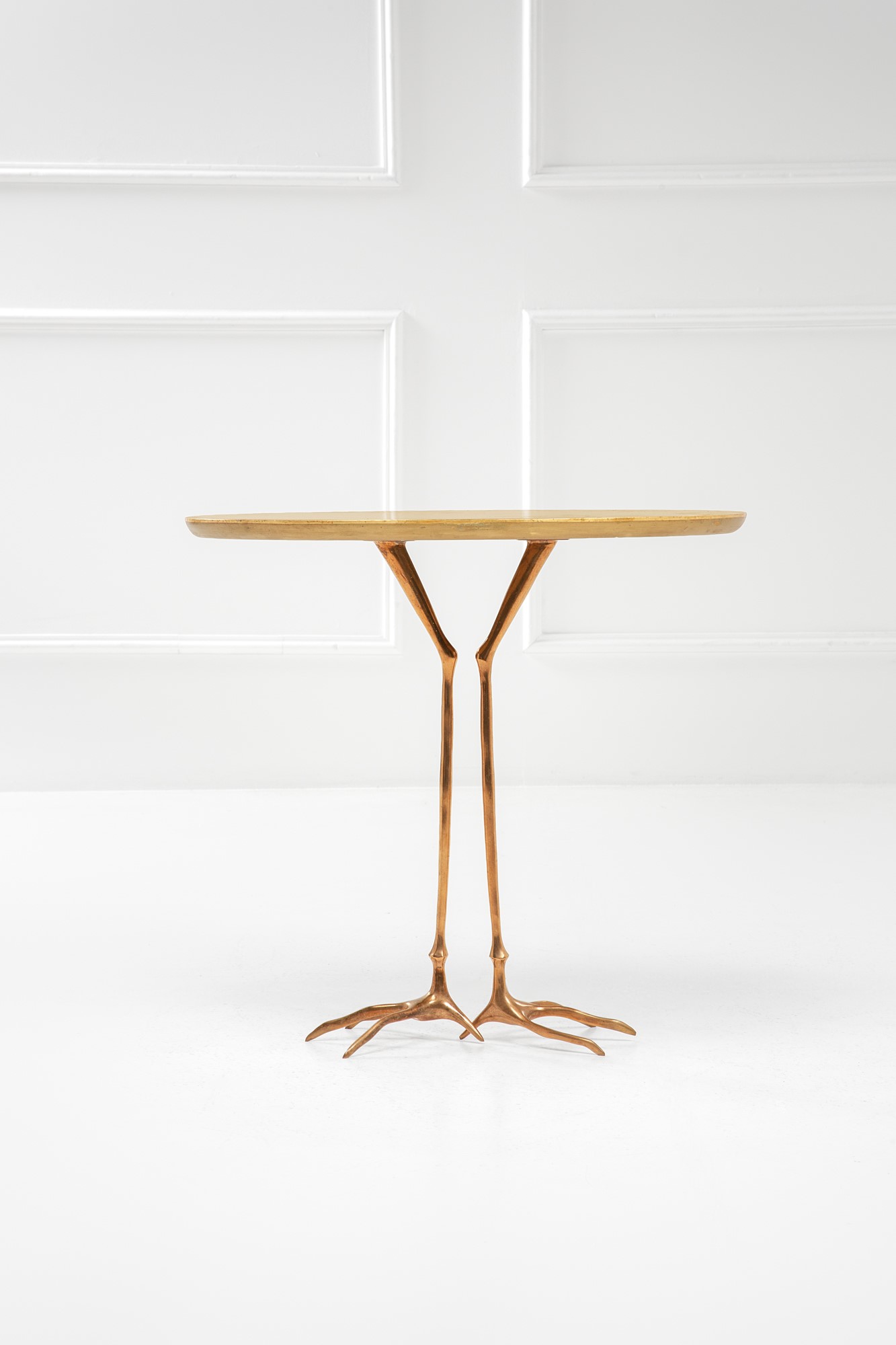 Meret Oppenheim - Traccia, Tavolino Ultramobile