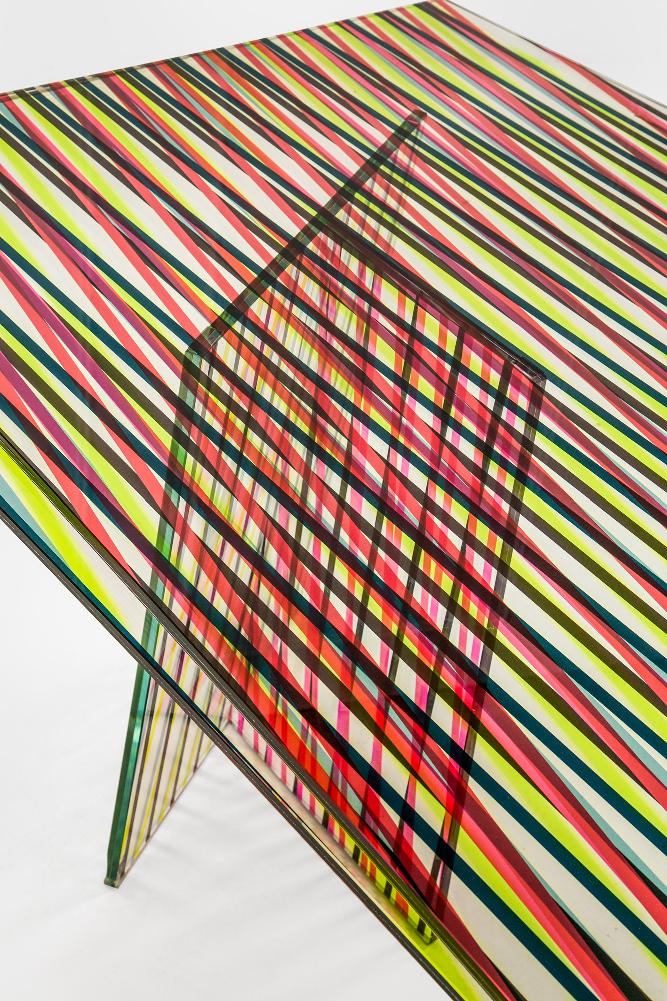 Patricia Urquiola - Tavolo della Serie Crossing