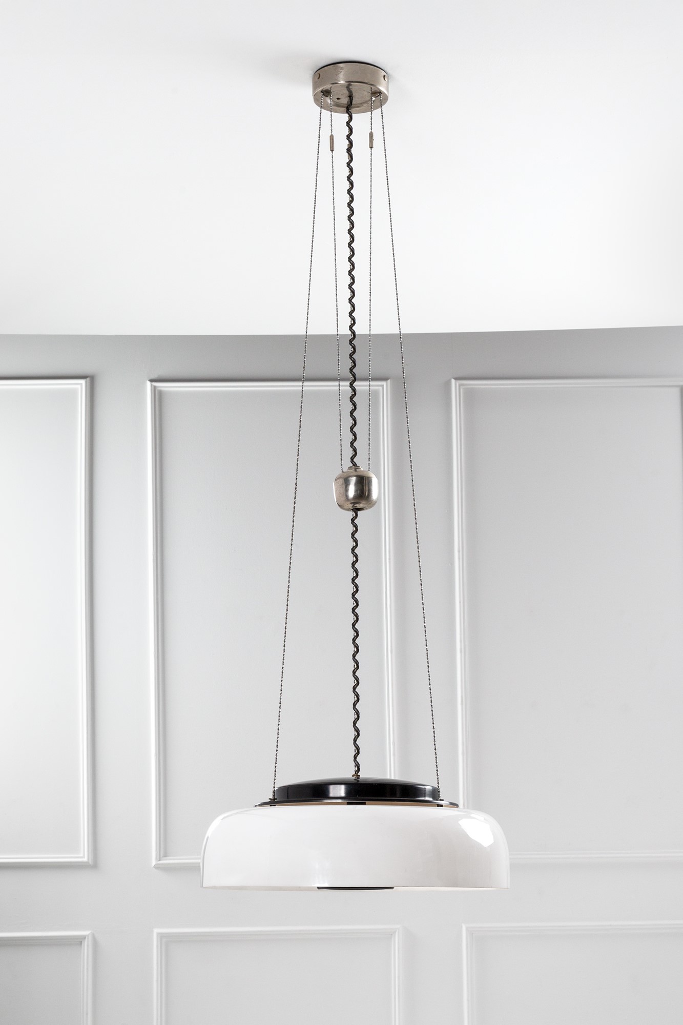 Lampada a sospensione con saliscendi mod. 2121