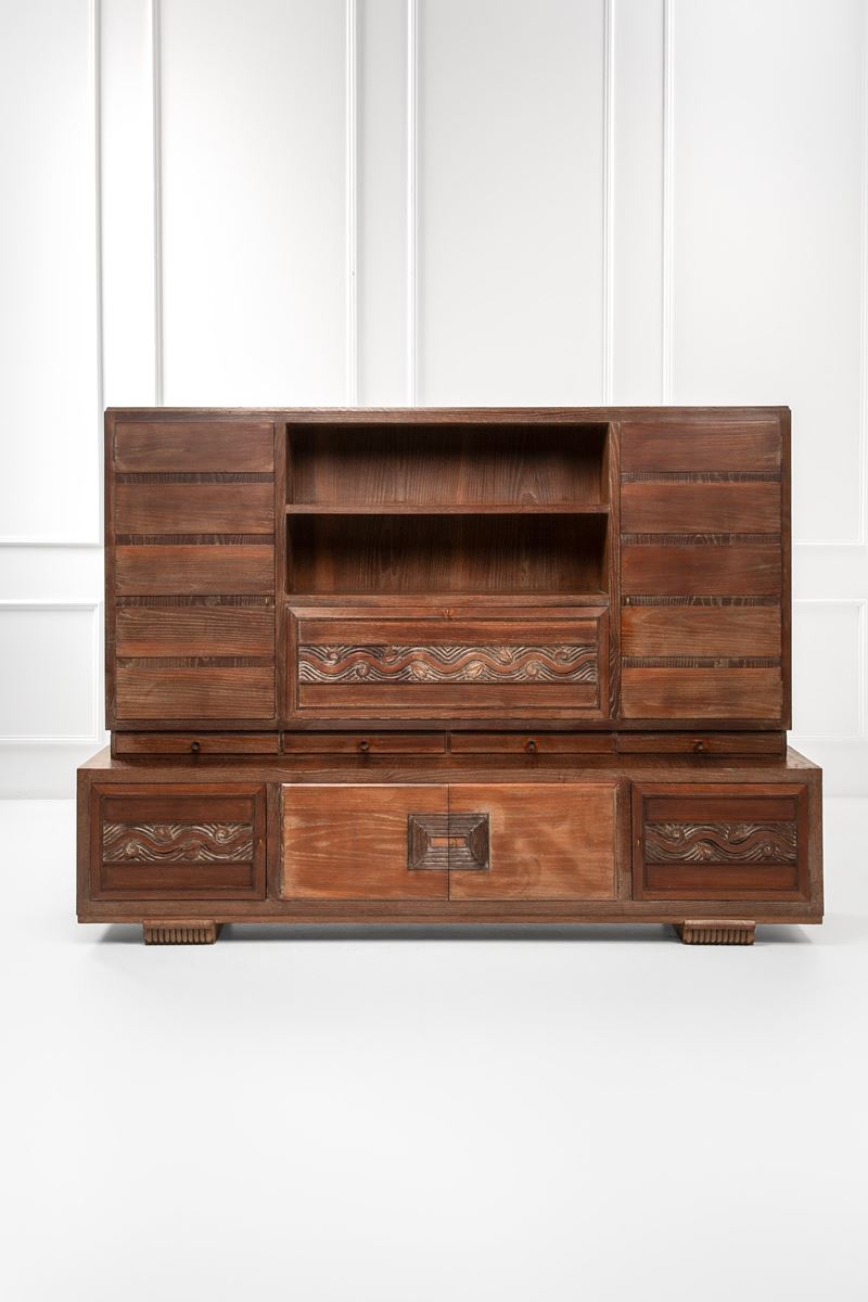 Grande mobile da soggiorno con credenza e alzata