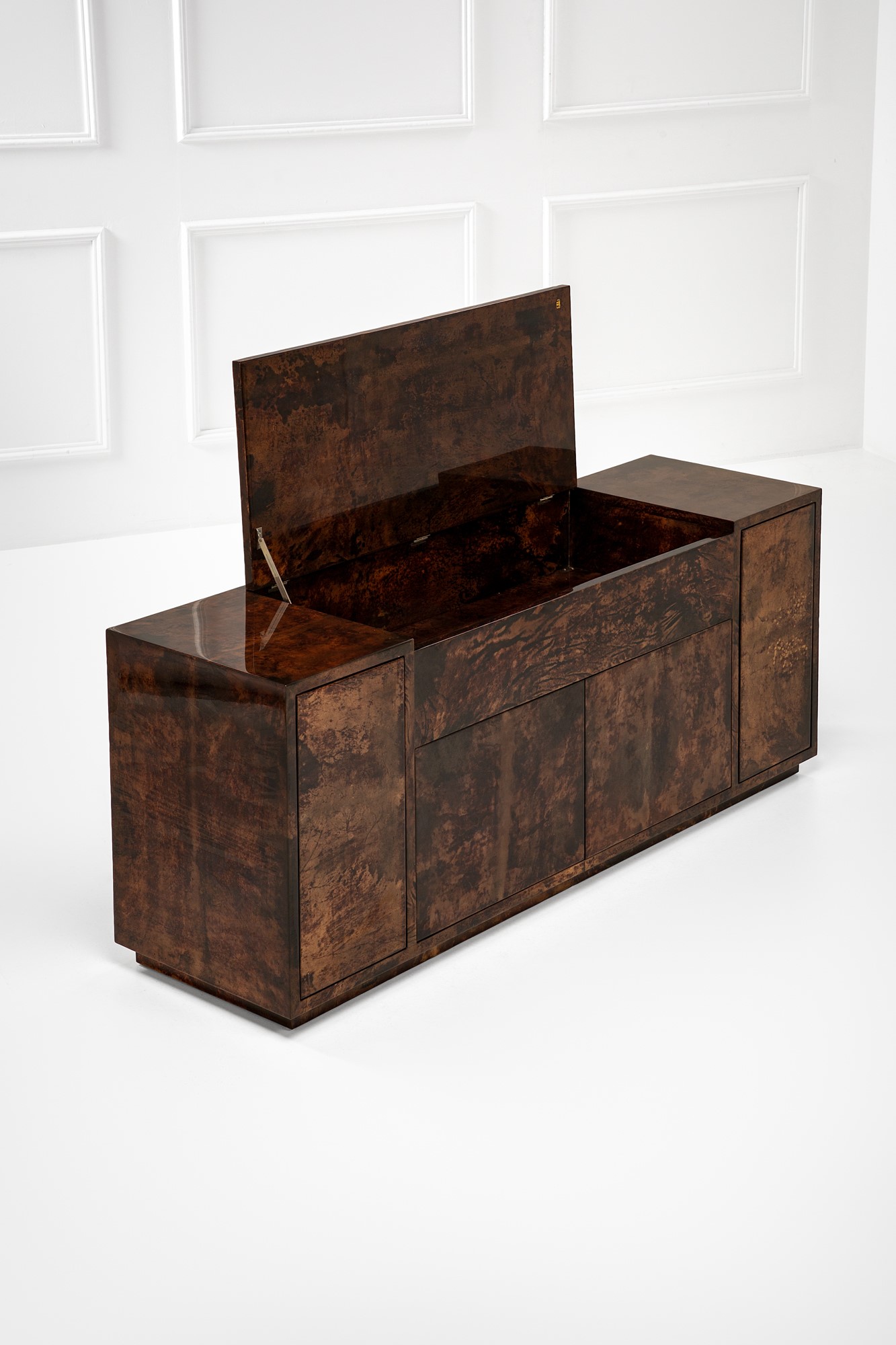 Aldo Tura - Credenza