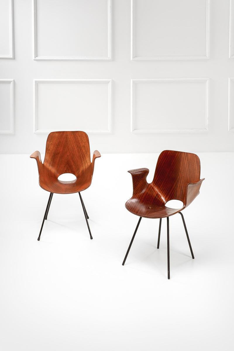 Due poltrone della serie Medea