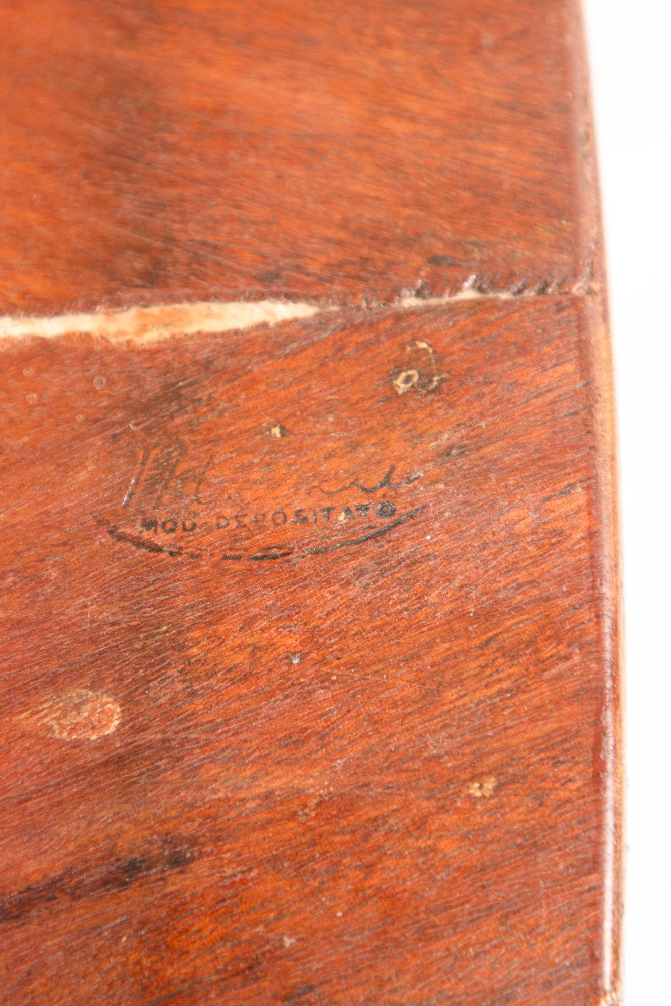 Due poltrone della serie Medea