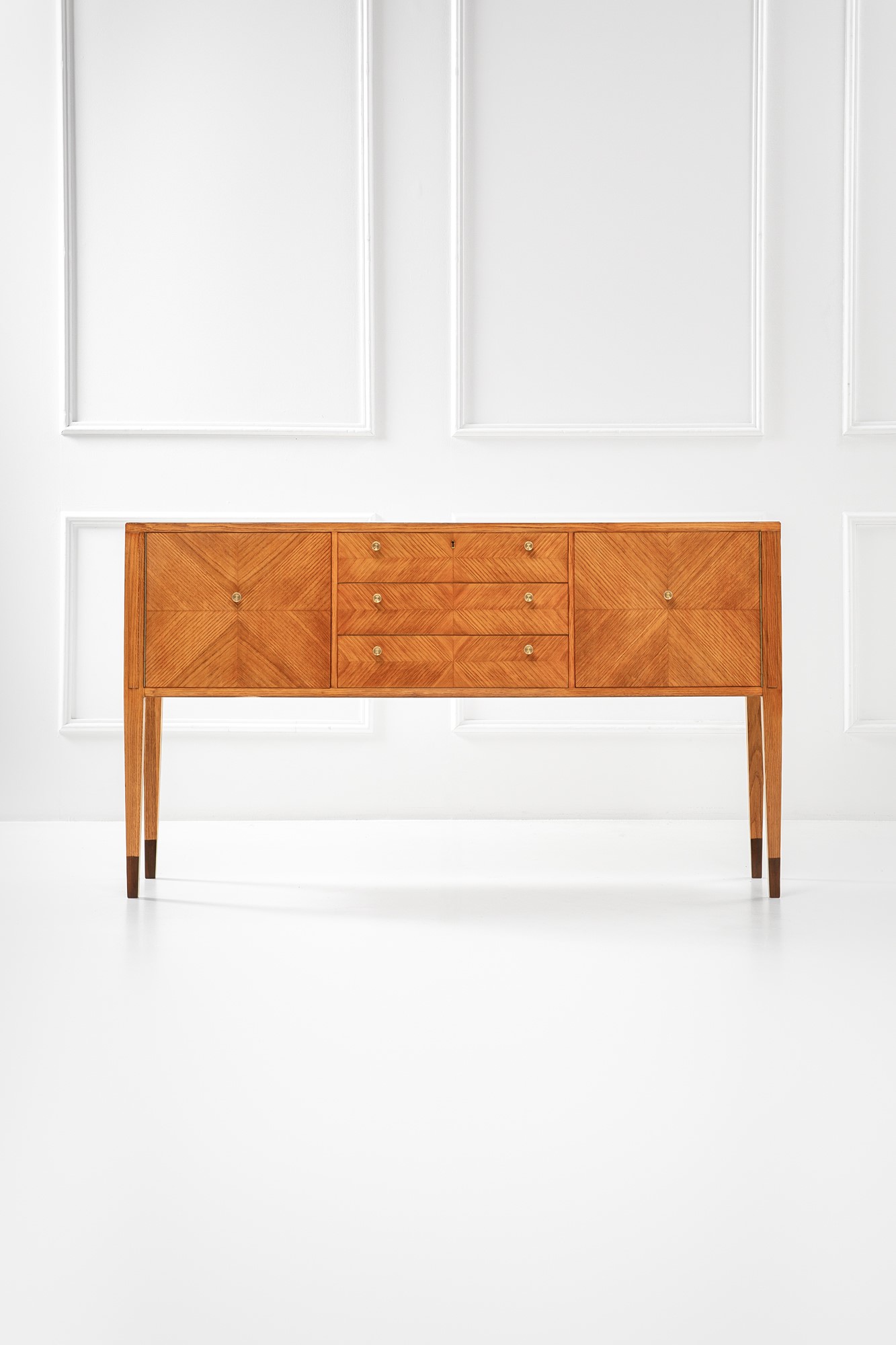 Grande credenza