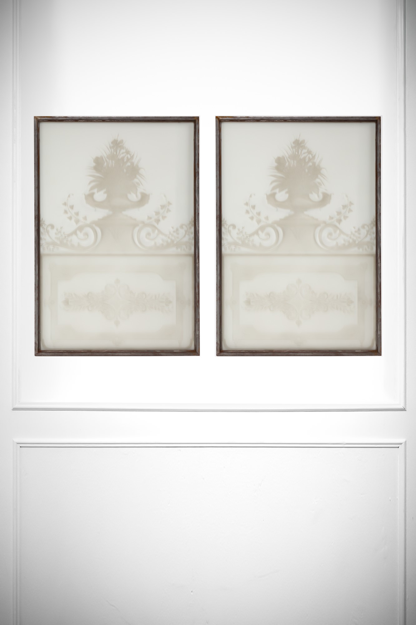 Produzione Francese - Due Pannelli Decorativi