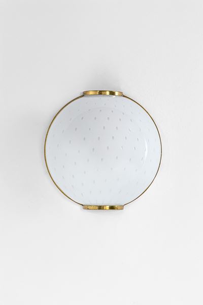 Lampada da parete in vetro incamiciato a bollicine e ottone lucido, circa 1970