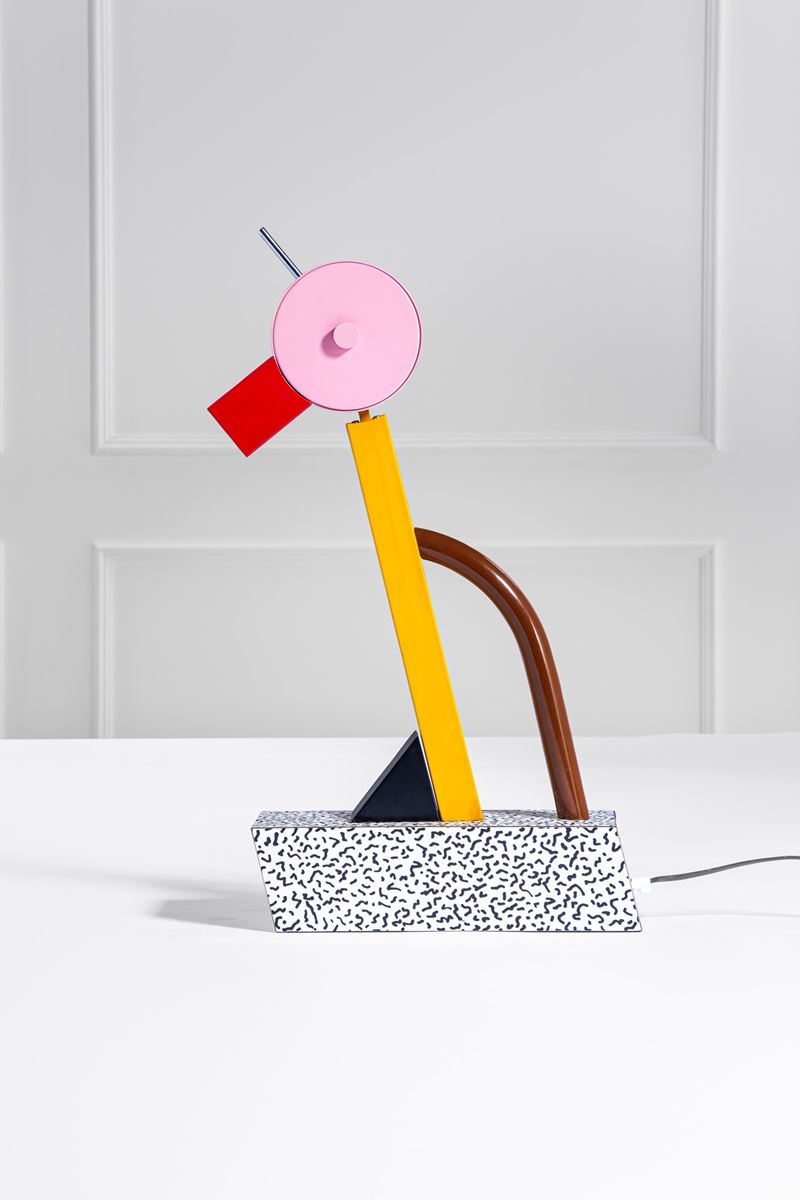 Ettore Sottsass - Lampada da tavolo 'Tahiti', metallo verniciato e laminato policromo, 1981