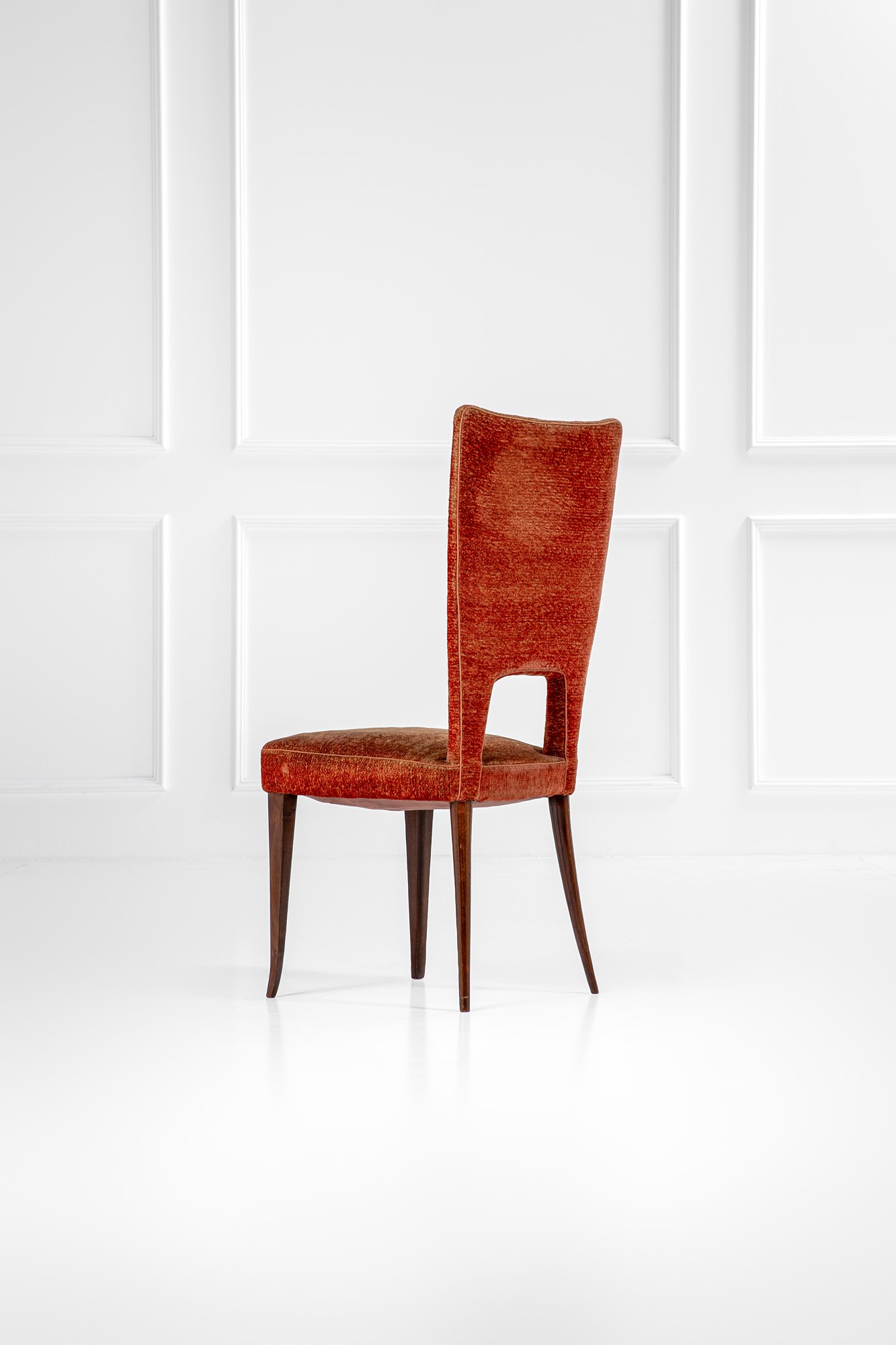 Quattro sedie mod. 872