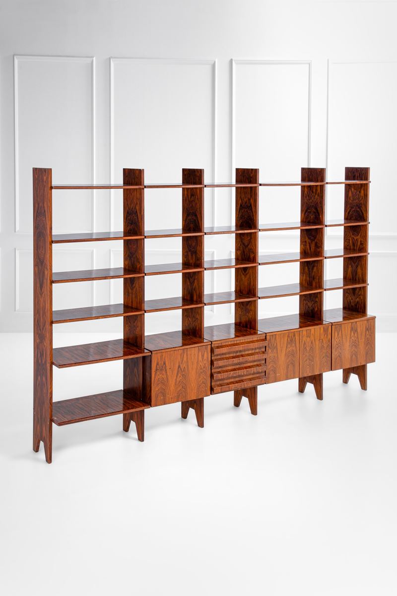 Libreria a cinque campate