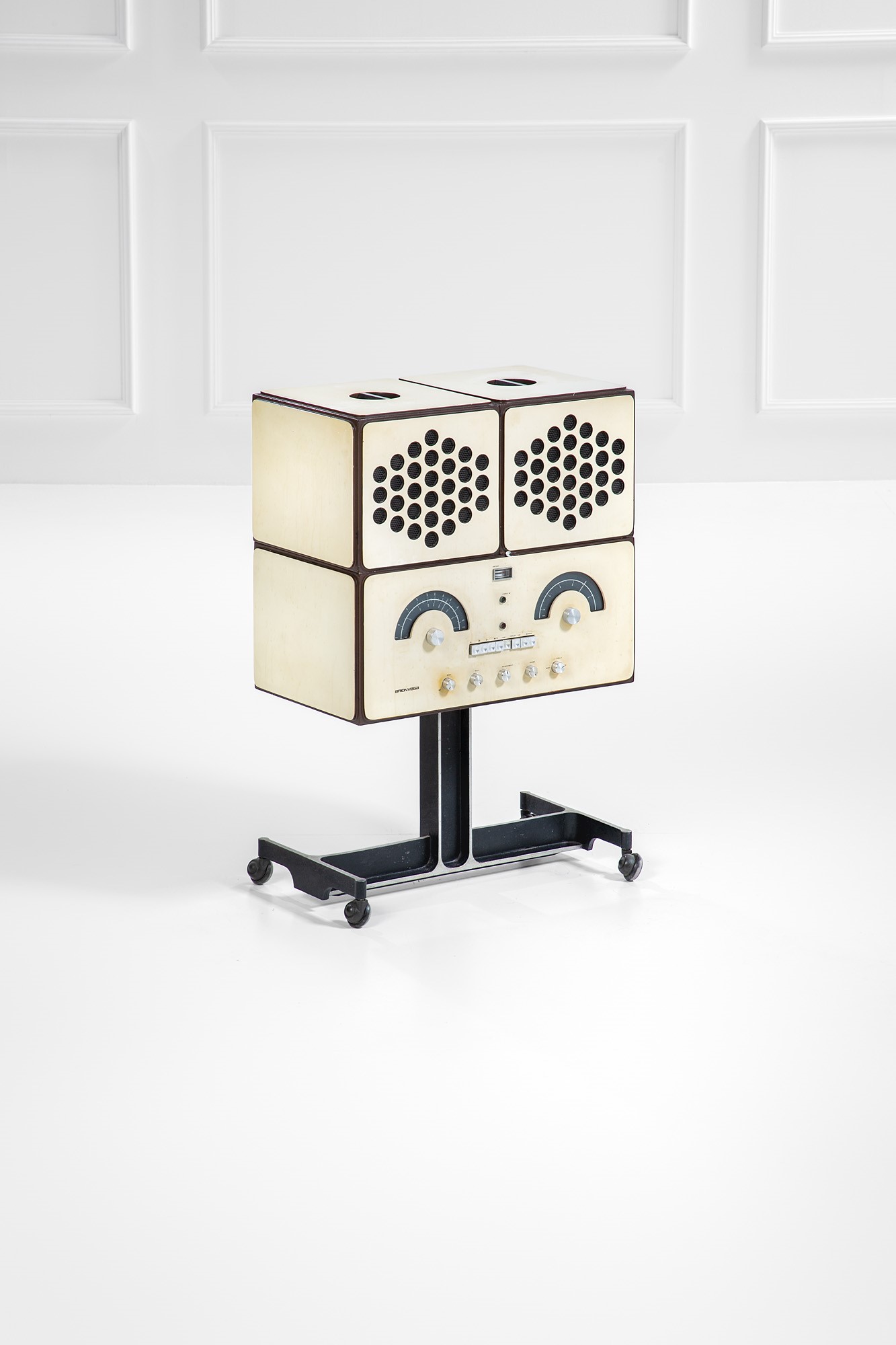 Achille e Pier Giacomo Castiglioni - Radiofonografo Rr-126-fo-st