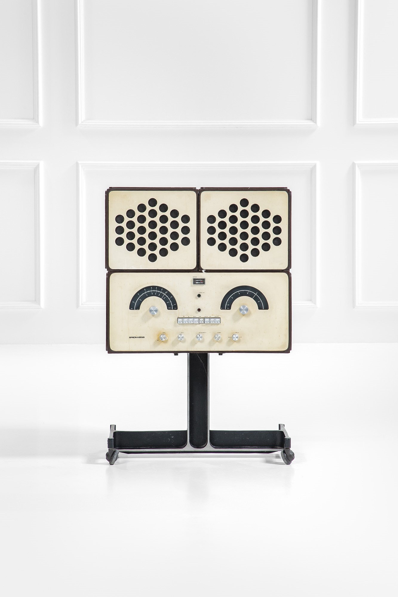 Achille e Pier Giacomo Castiglioni - Radiofonografo Rr-126-fo-st
