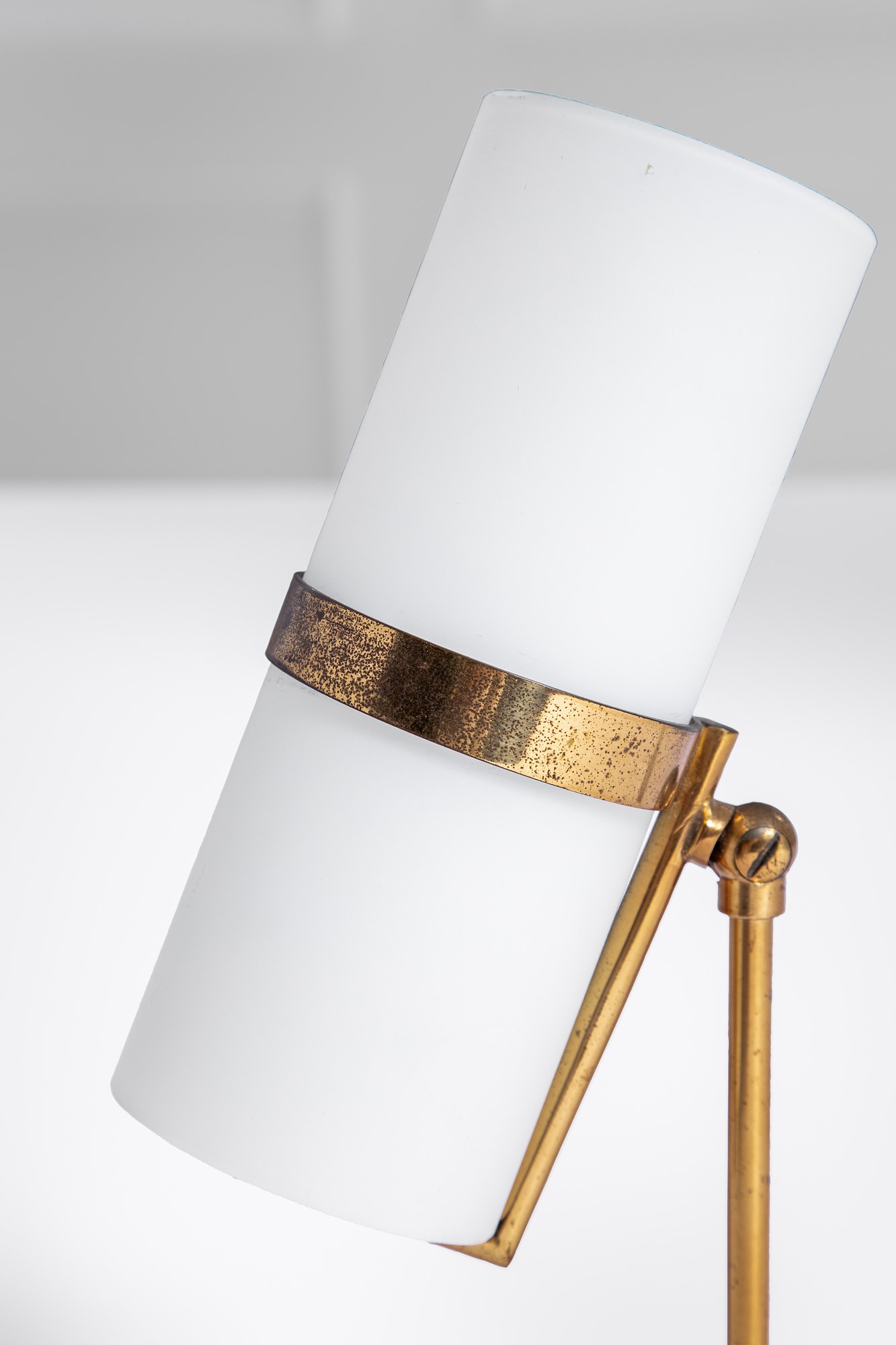 Due lampade da comodino orientabili