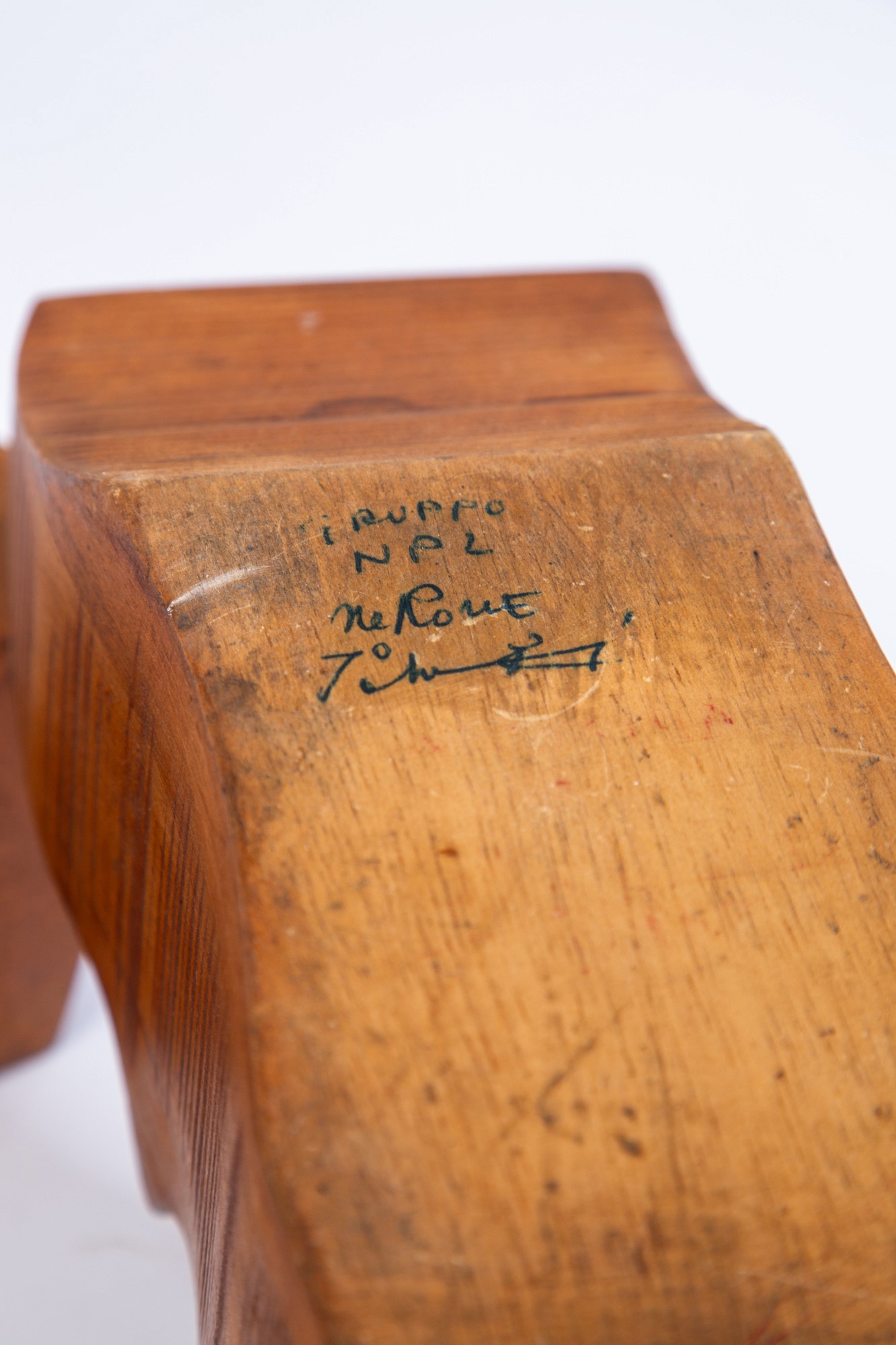Np2 (nerone Ceccarelli, Giovanni Patuzzi) - Educazione Sessuale, scultura in legno