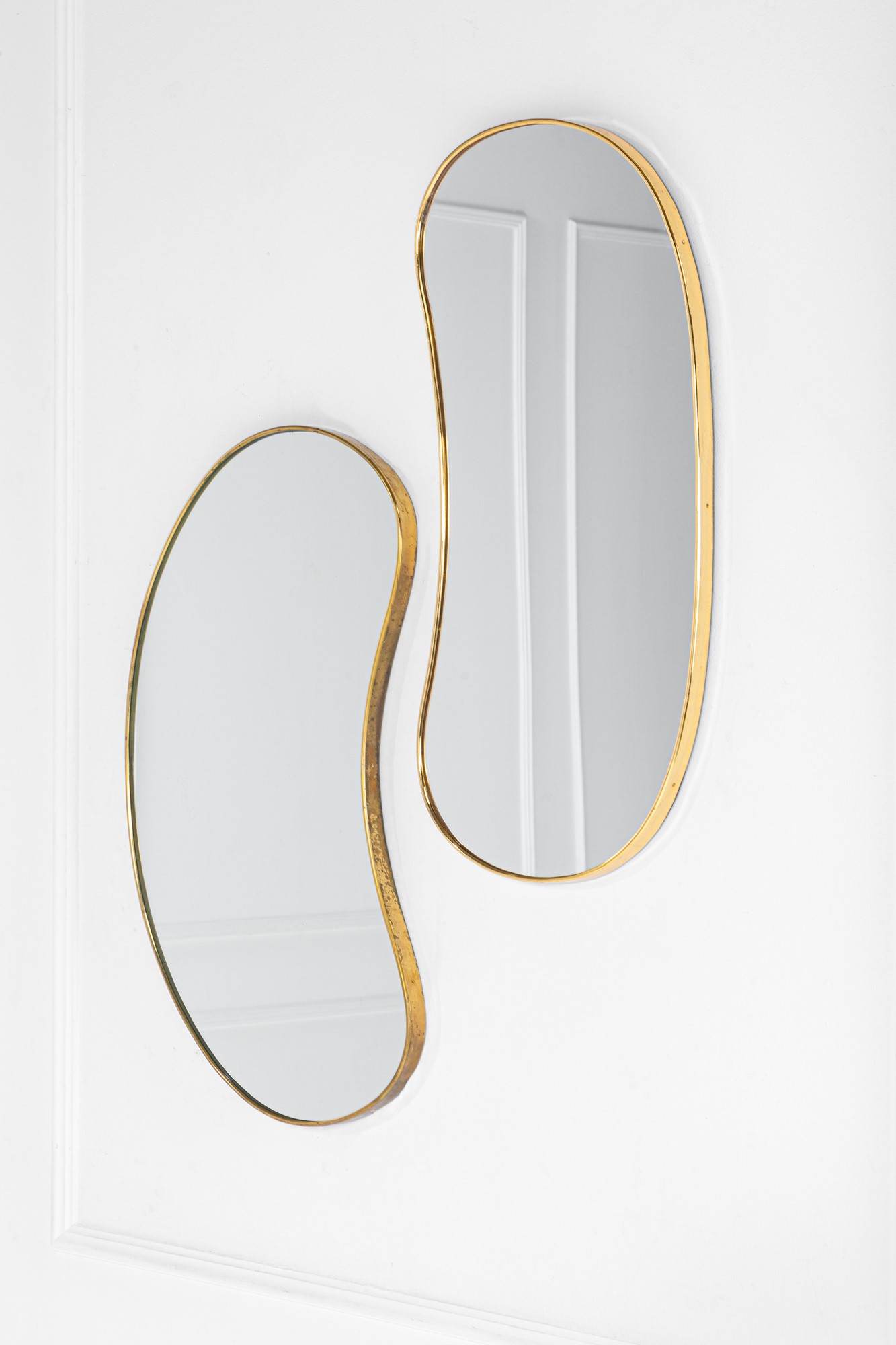 Due specchi da parete