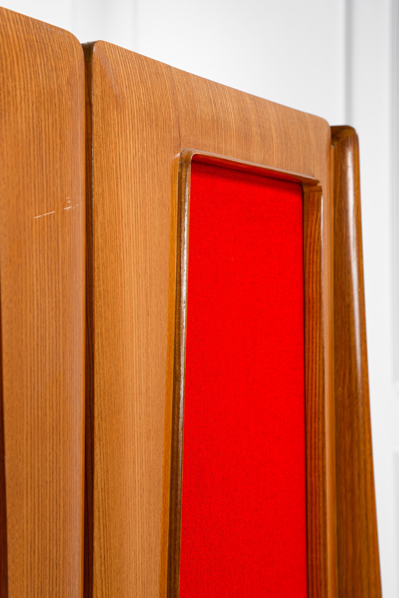 Armadio a quattro ante