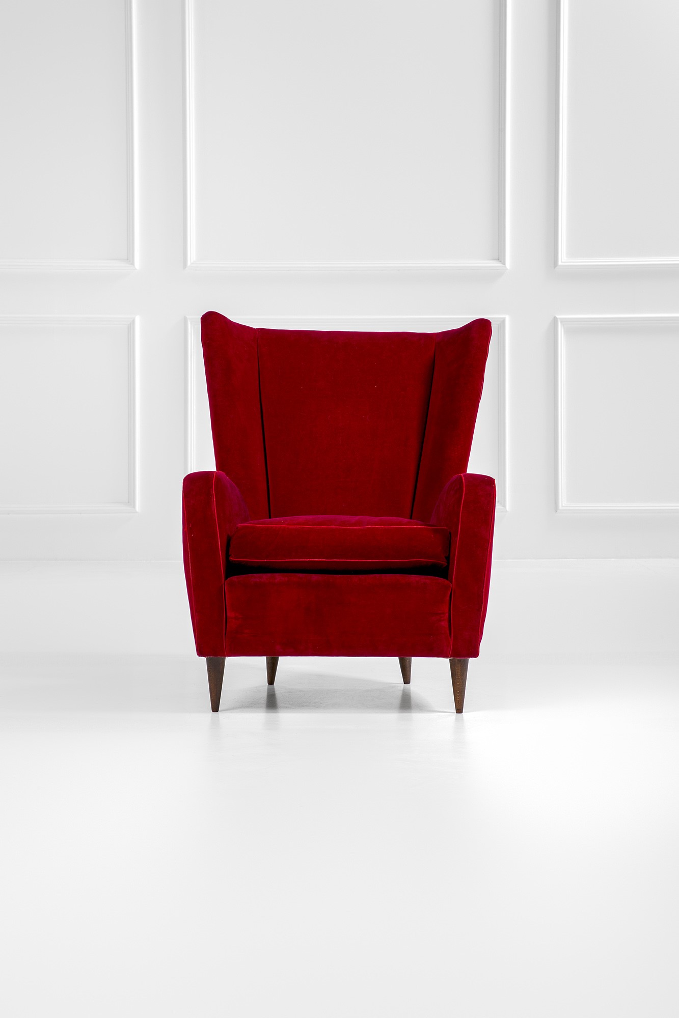 Due poltrone mod. Bristol