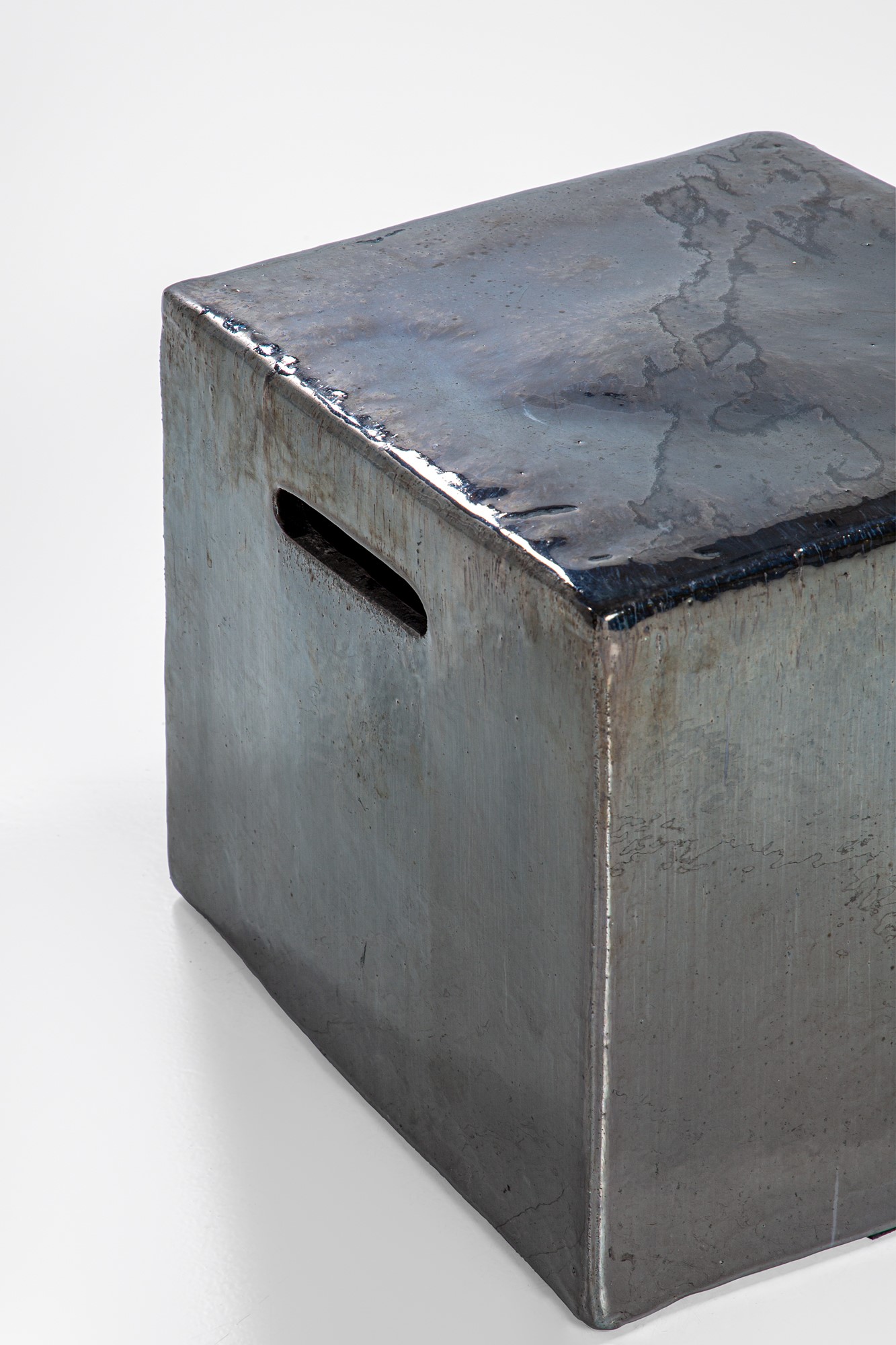 Paola Navone - Pouf della Collezione Inout 41