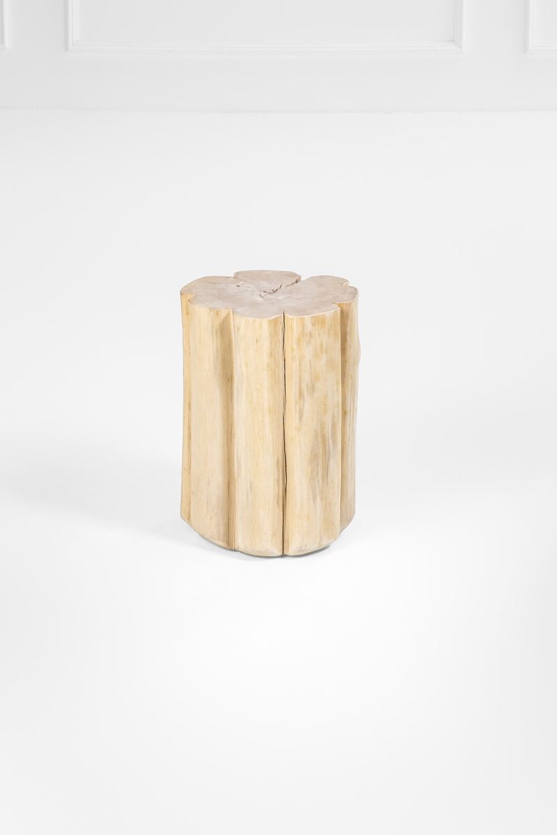 Paola Navone - Sezione di tronco Brick S, legno naturale scolpito a mano