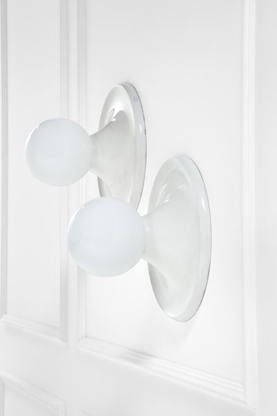 Light Ball grande, Due lampade da parete o soffitto