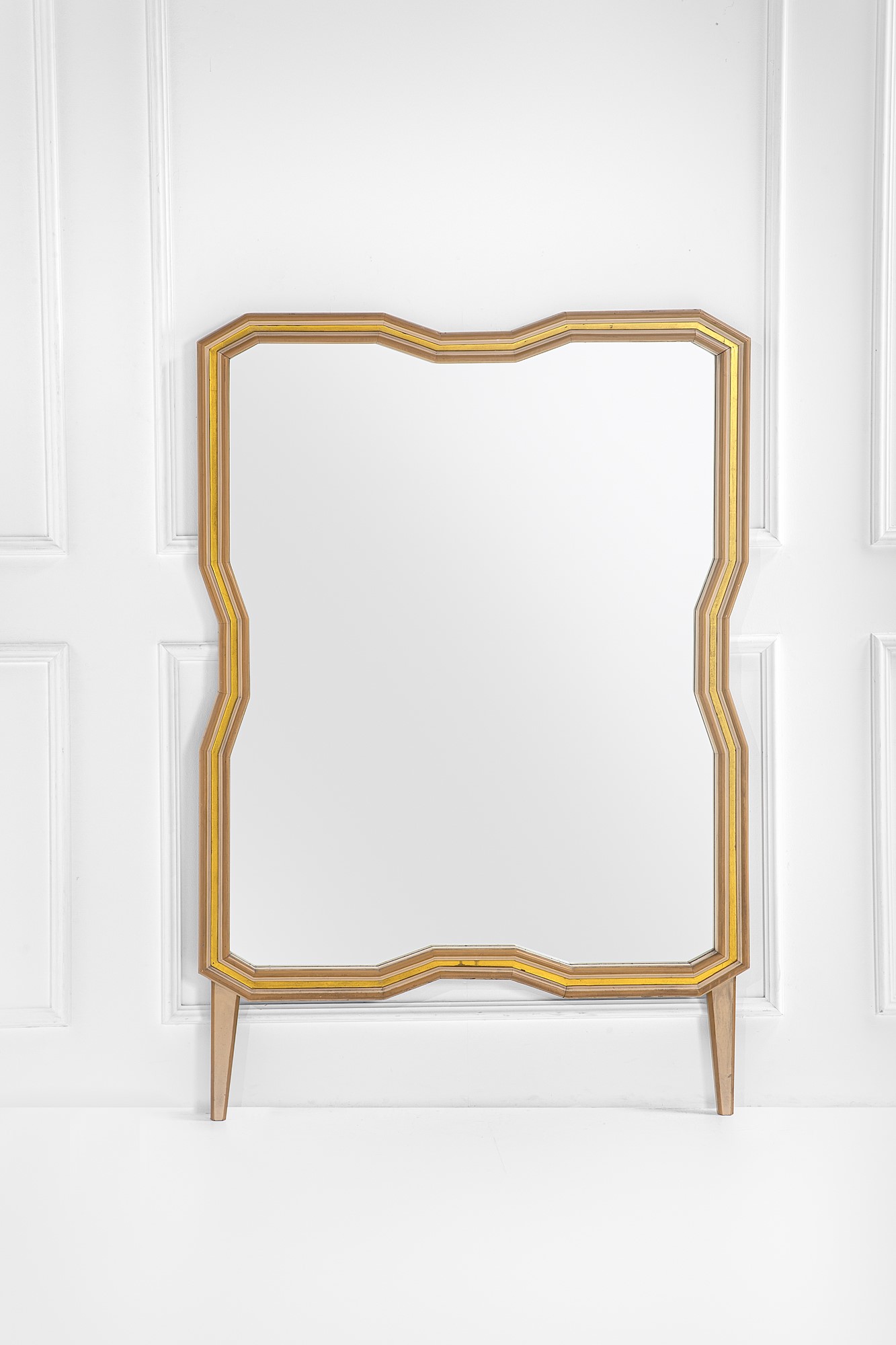 Grande specchiera da terra