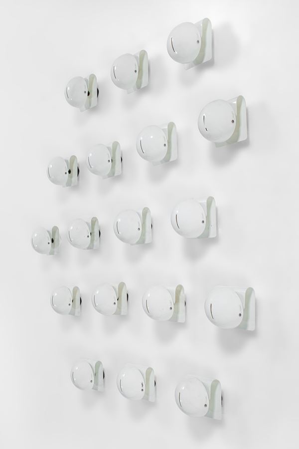 Giuseppe Cormio - Diciotto lampade da parete mod. Bugia