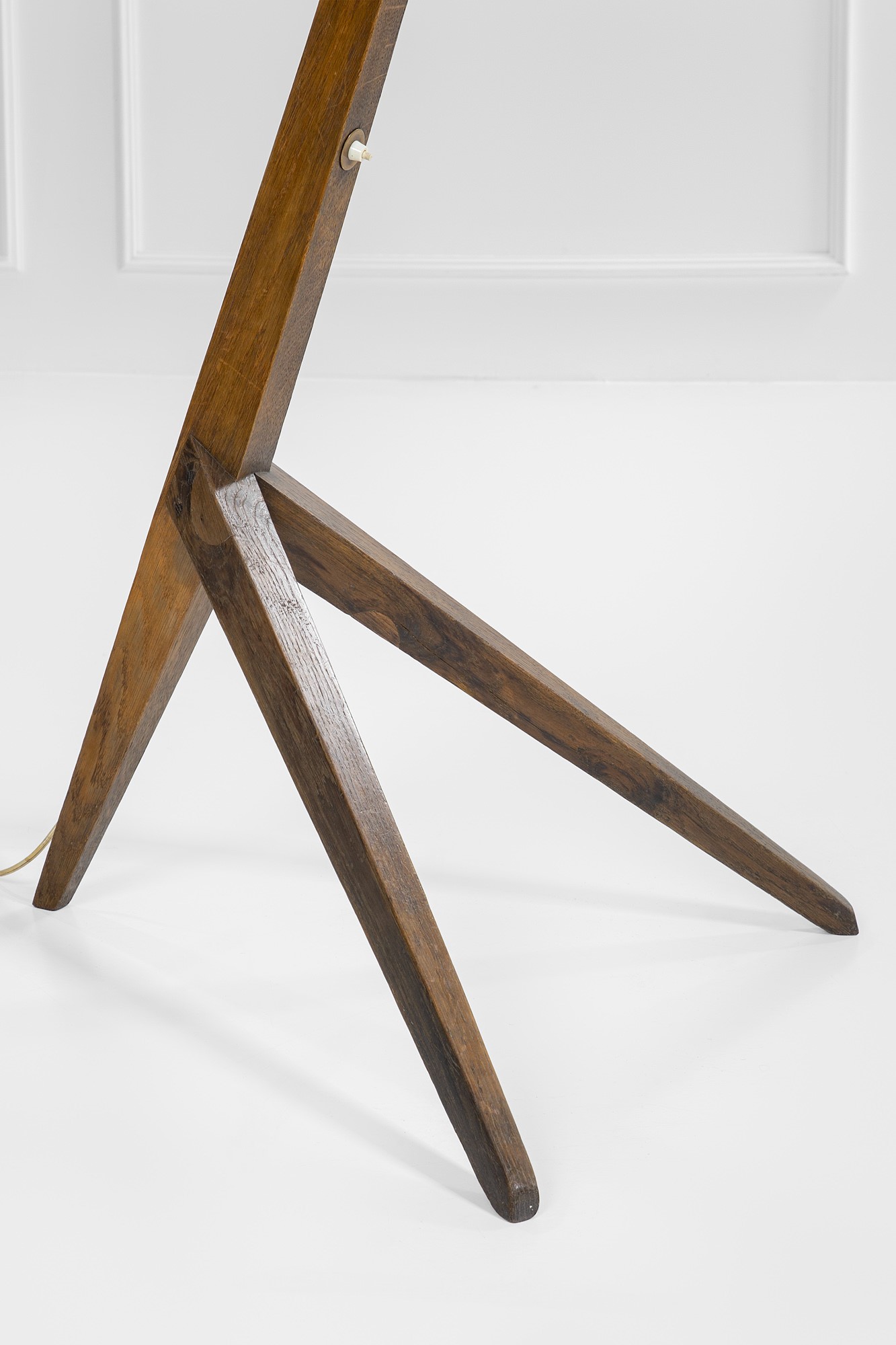 Lampada da terra mod. LMN01P