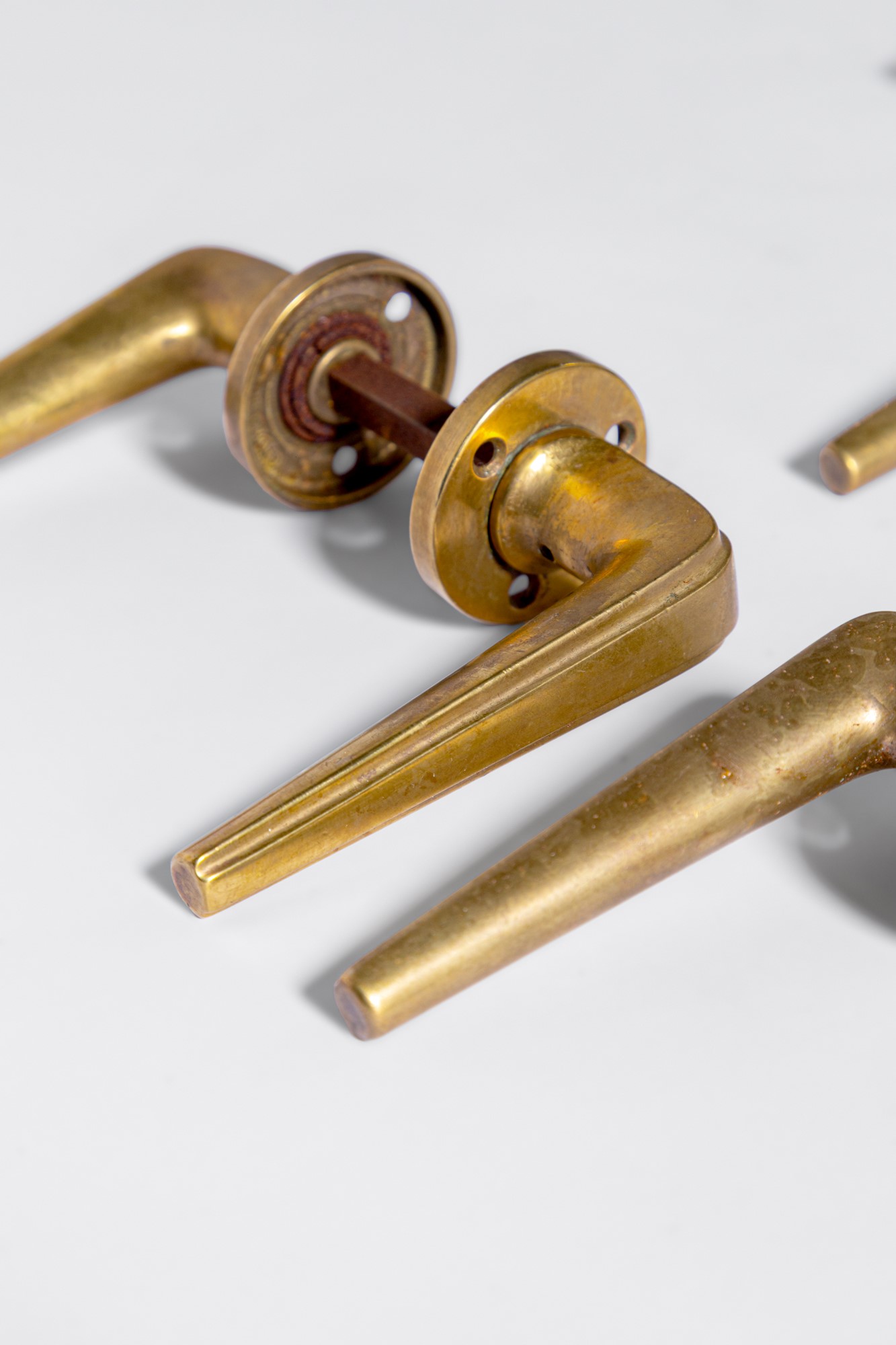 Otto coppie di maniglie