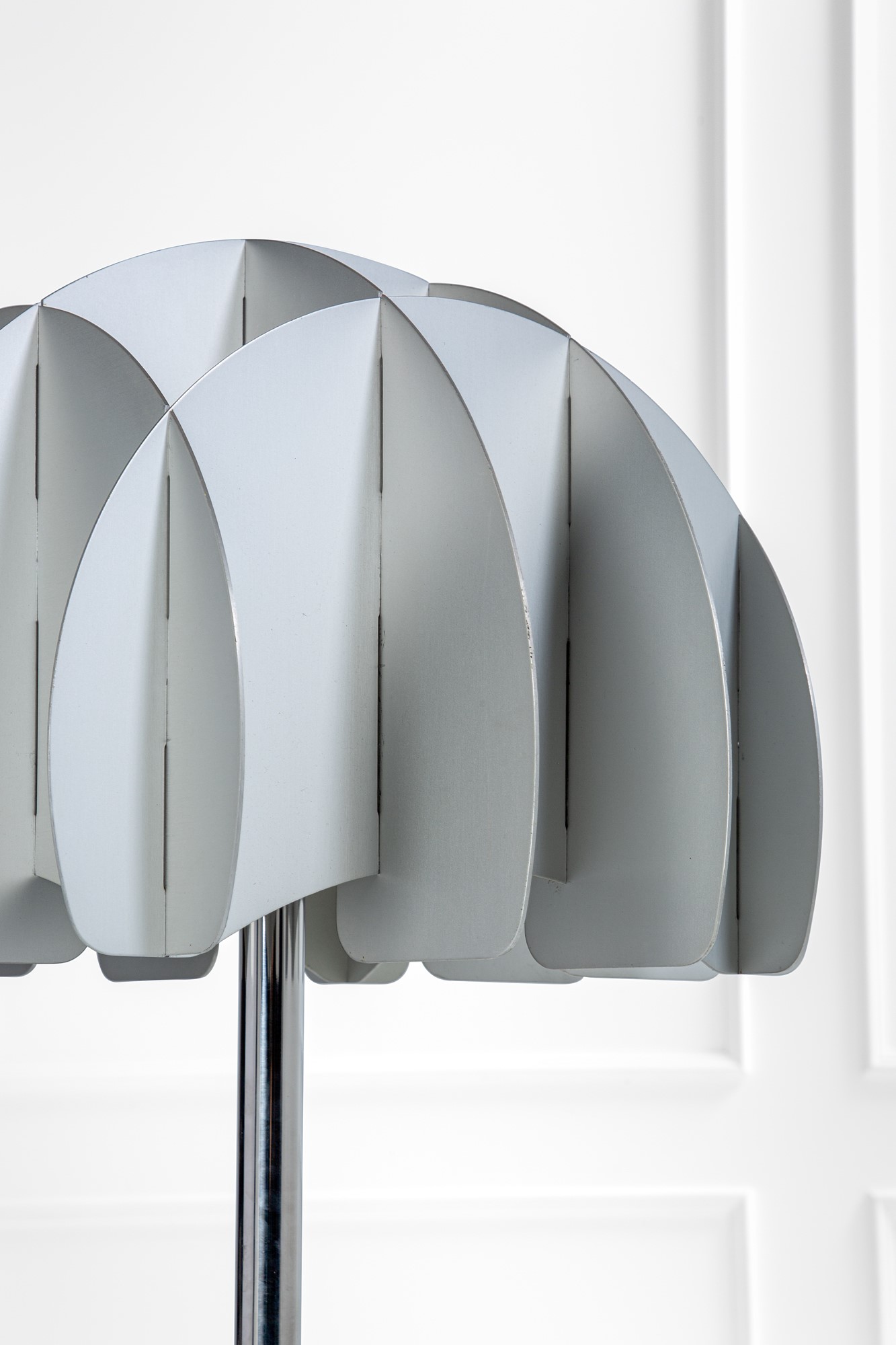 Goffredo Reggiani - Lampada da terra modello G33, metallo cromato, h 165 cm