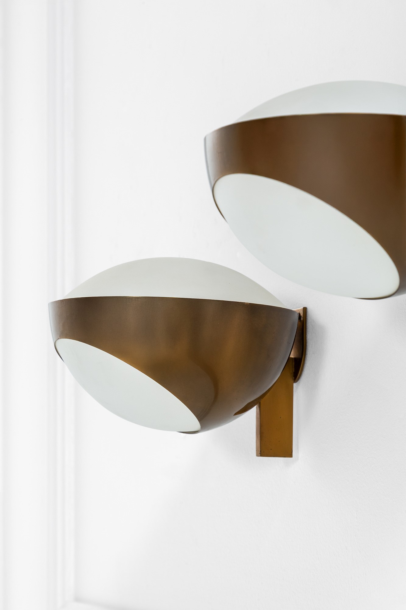 Due lampade da parete mod. 1963