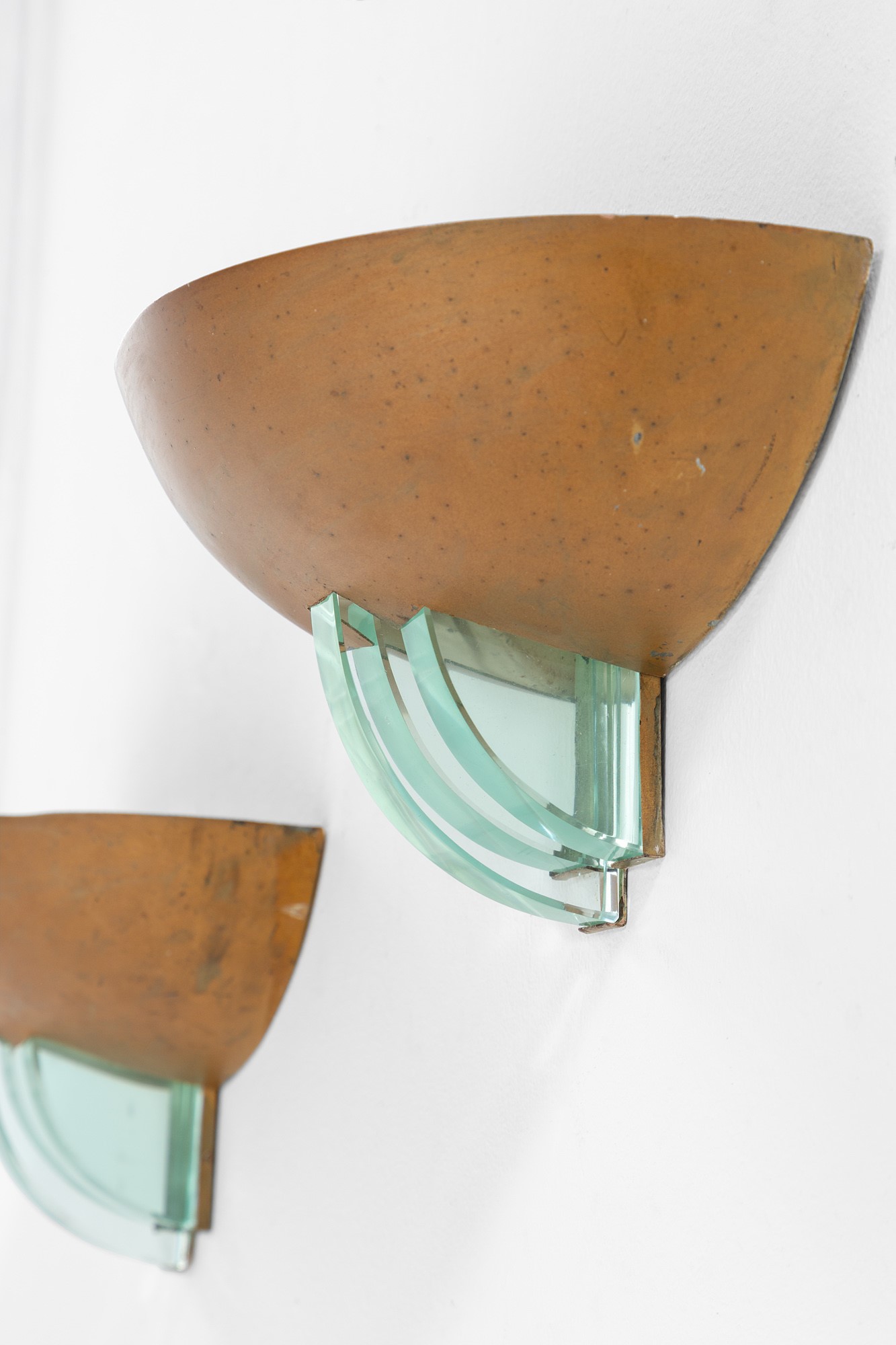 Due lampade da parete