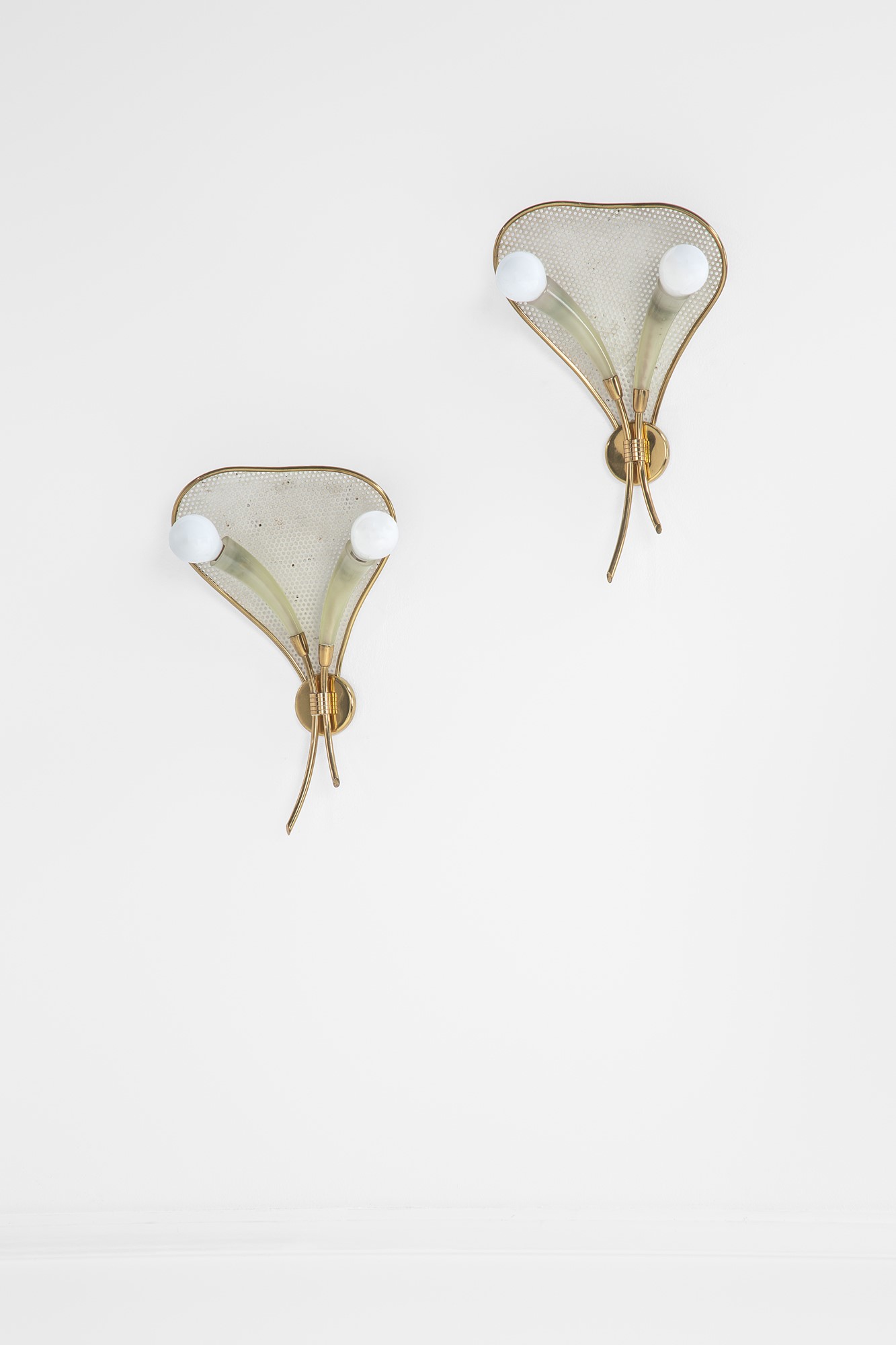 Due lampade da parete