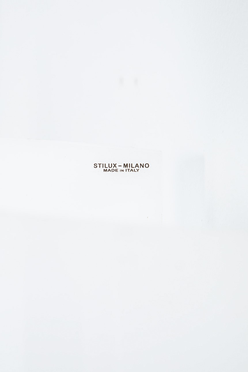 Due grandi lampade da parete