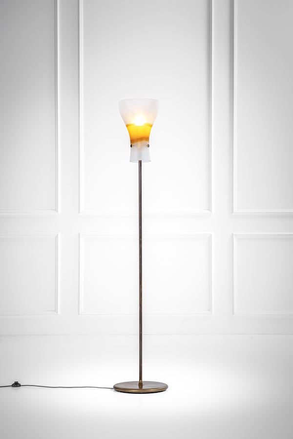 Tobia Scarpa - Lampada da terra della serie 802