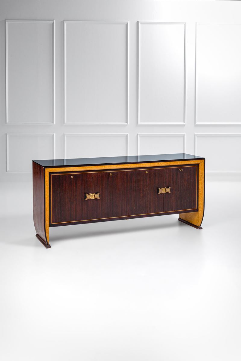 Credenza decò con maniglie a papillon